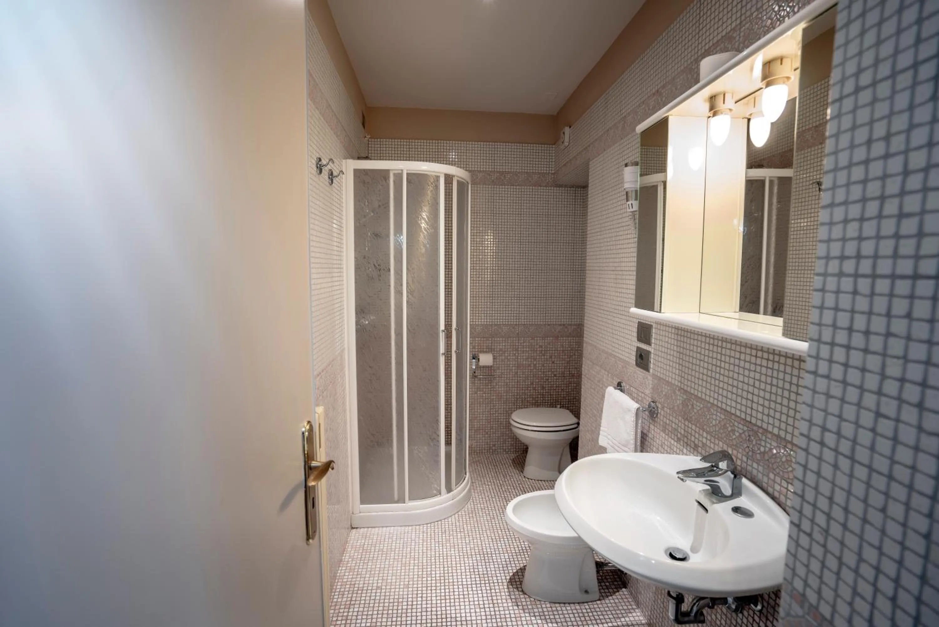 Bathroom in Hotel Bellevue