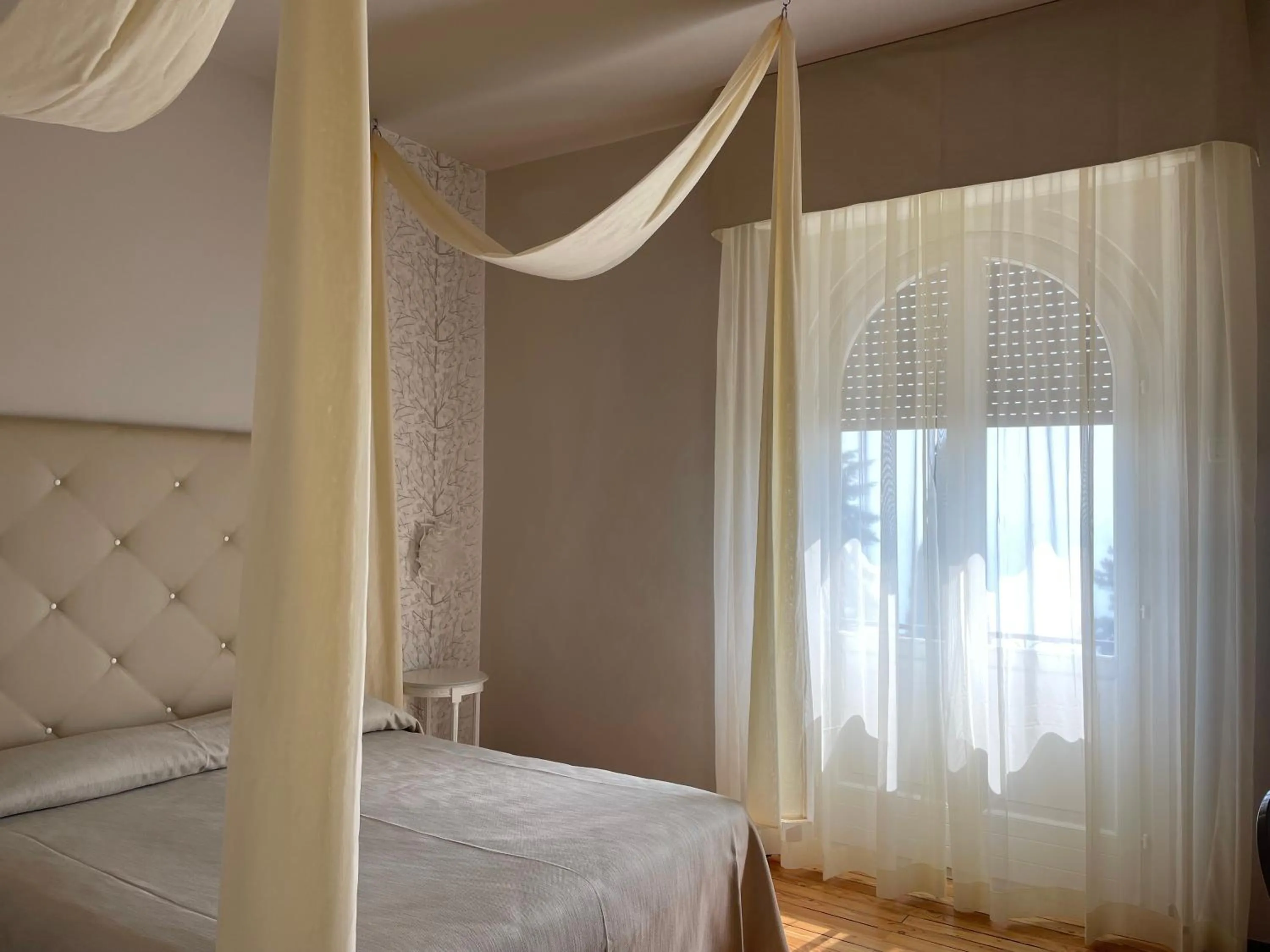 Bed in Hotel Bellevue