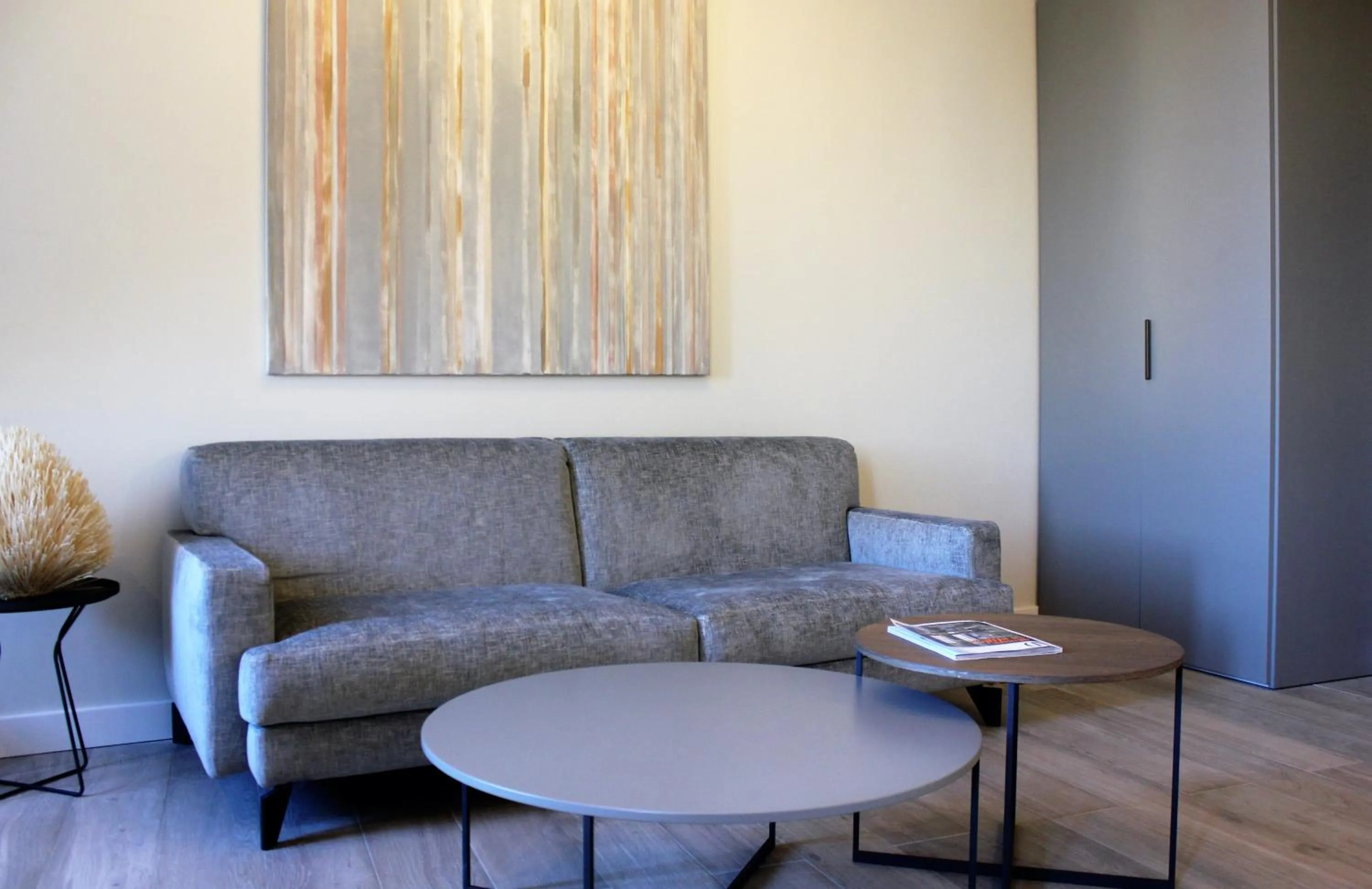 Living room in Les Suites Massena