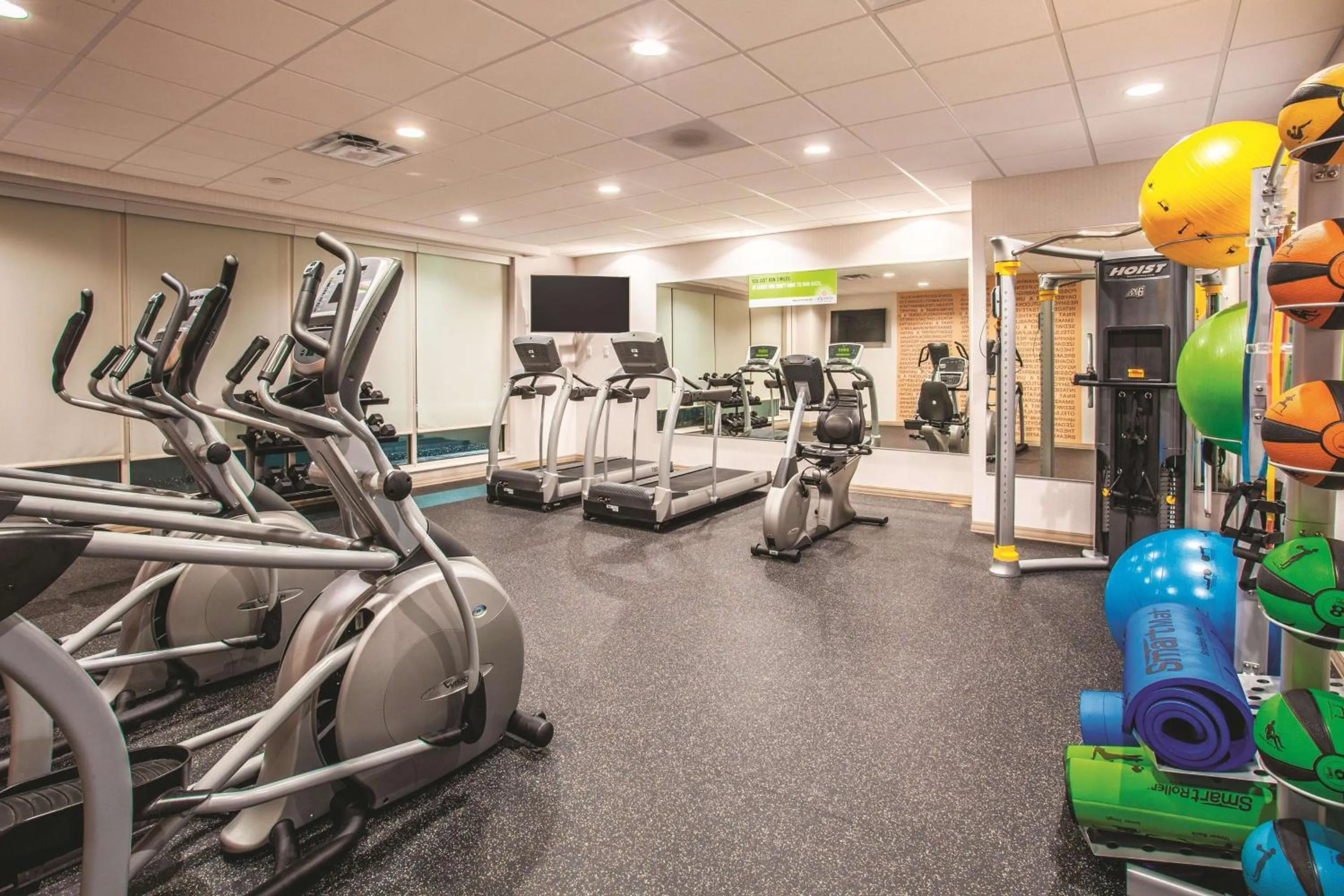 Fitness centre/facilities in La Quinta by Wyndham Duluth