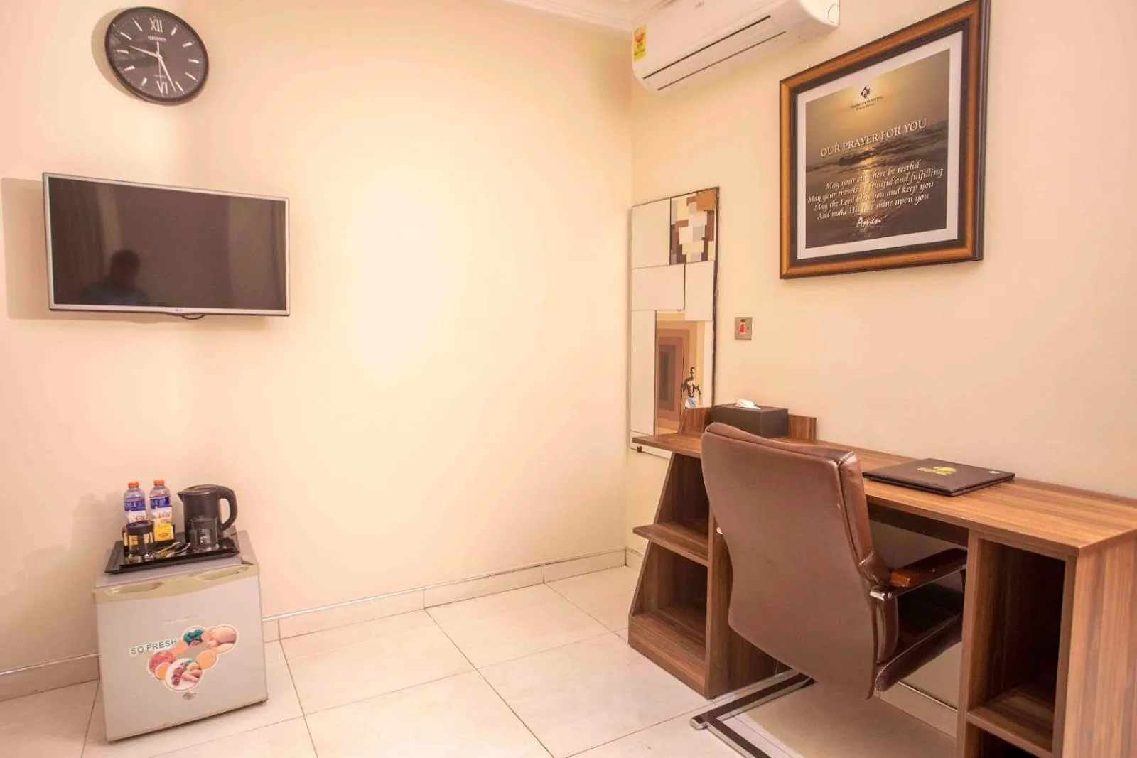 TV and multimedia in Parkview Hotel