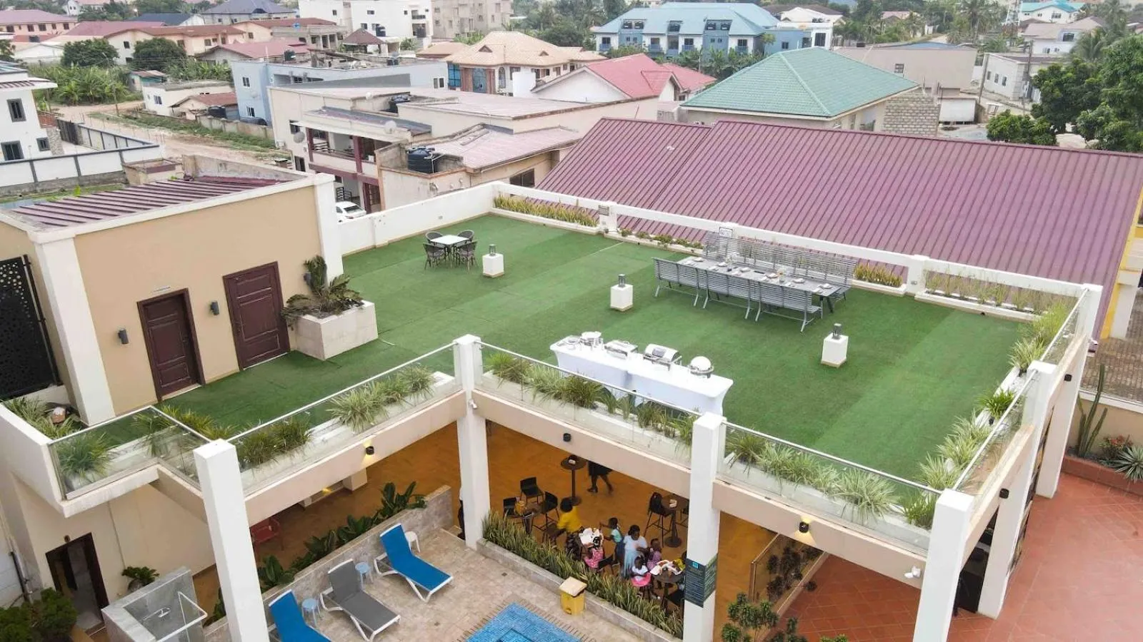 Property building in Parkview Hotel