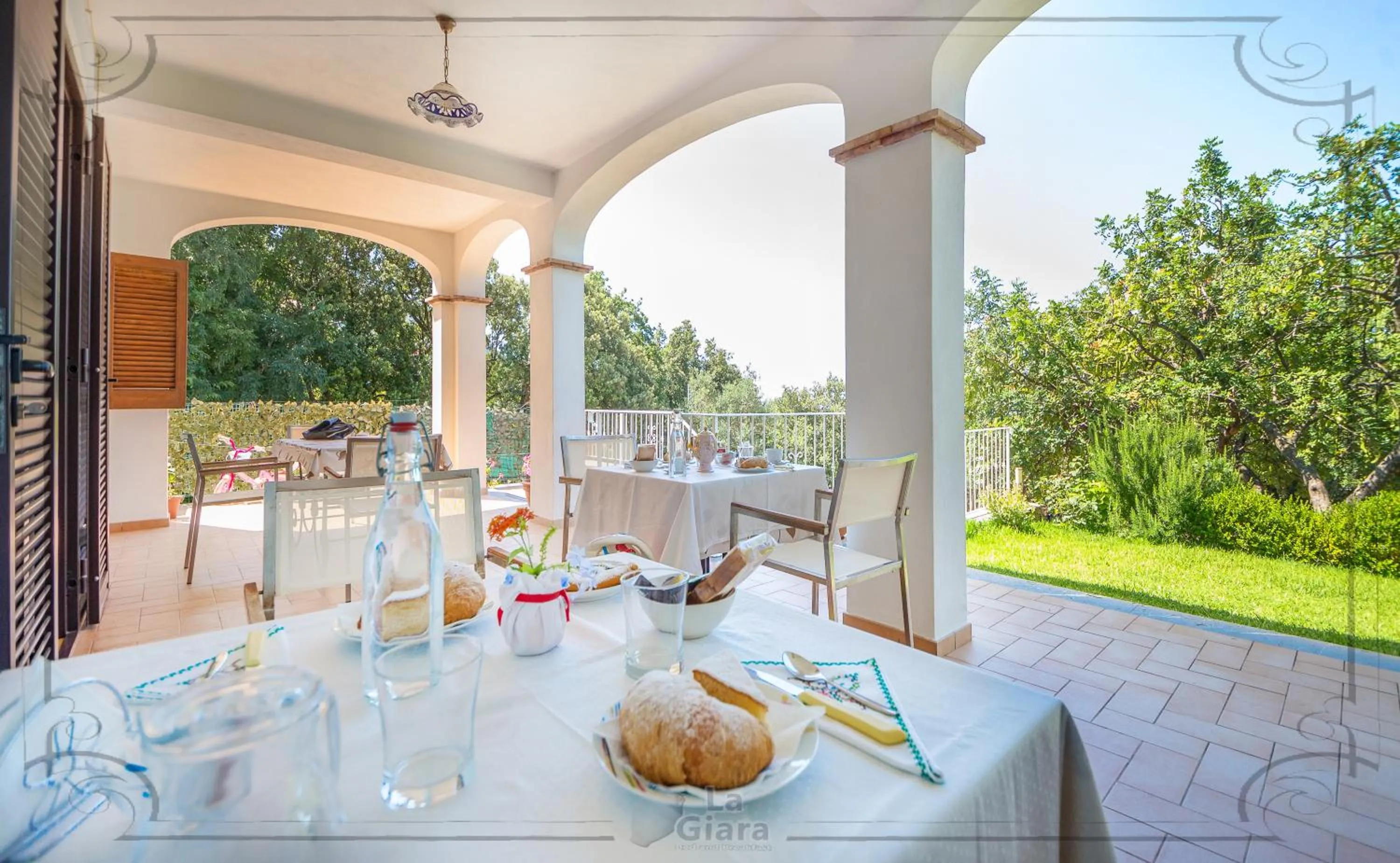 Breakfast in B&b La Giara