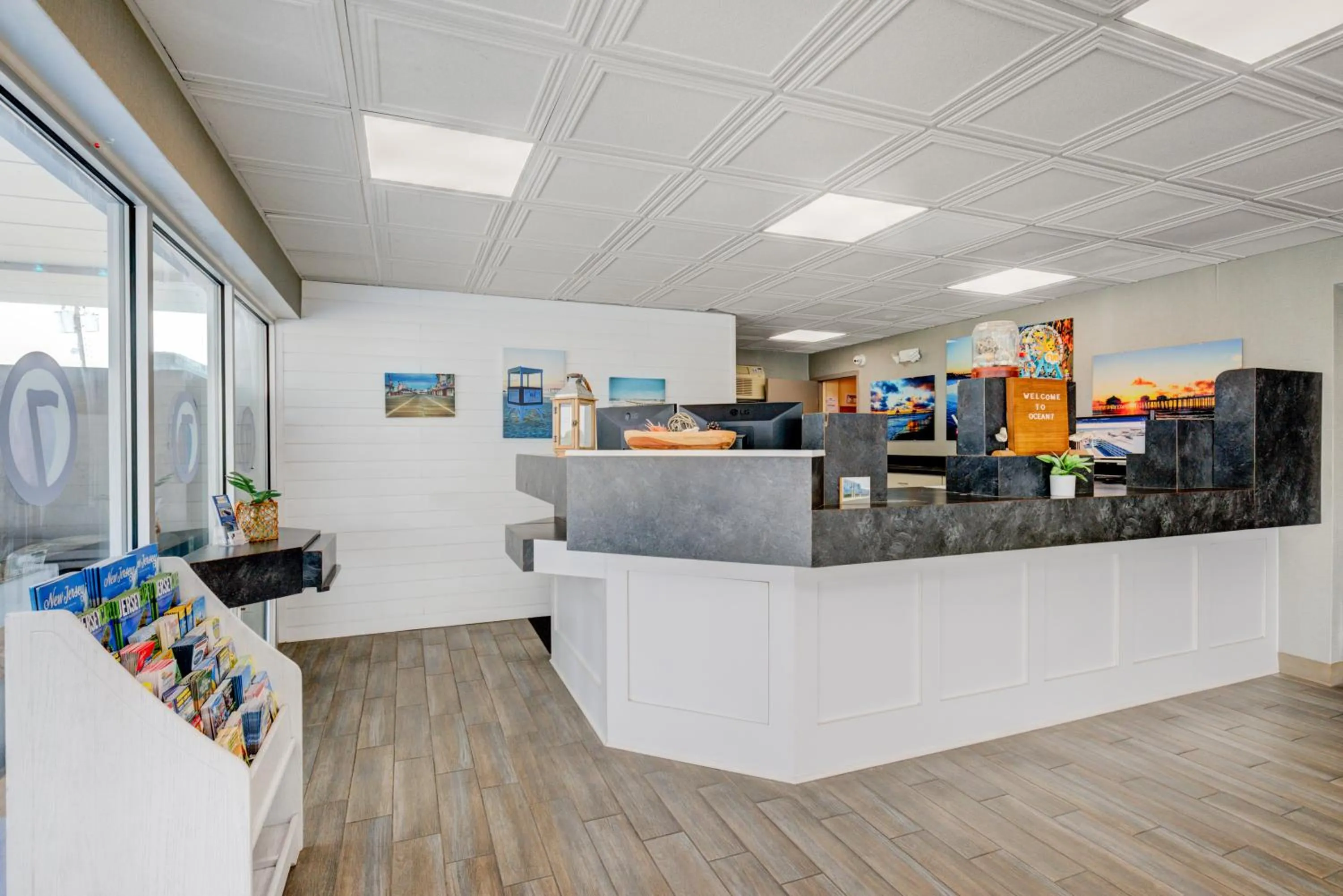 Lobby or reception in Ocean 7