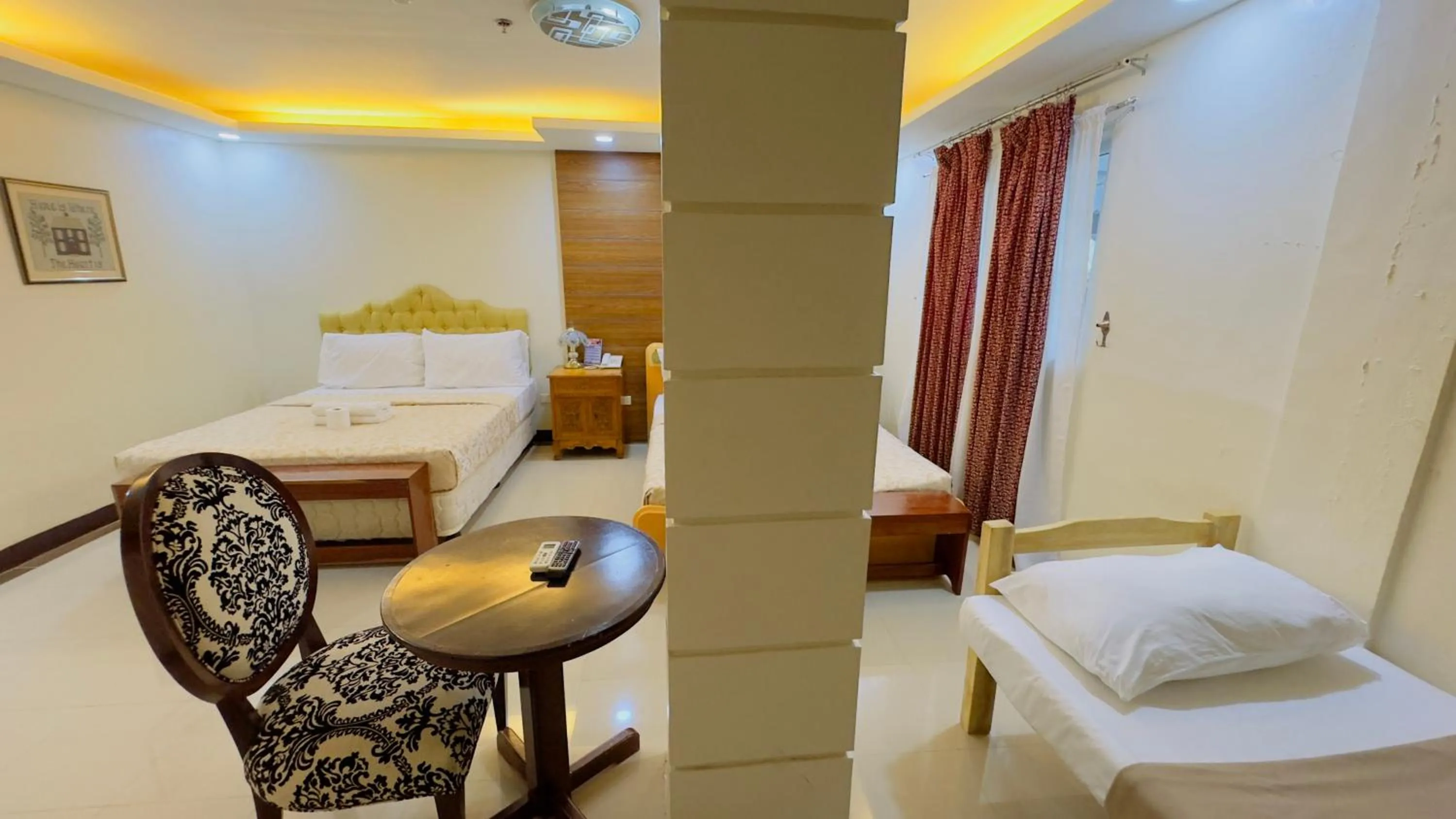 Bed in La Anclar Hotel