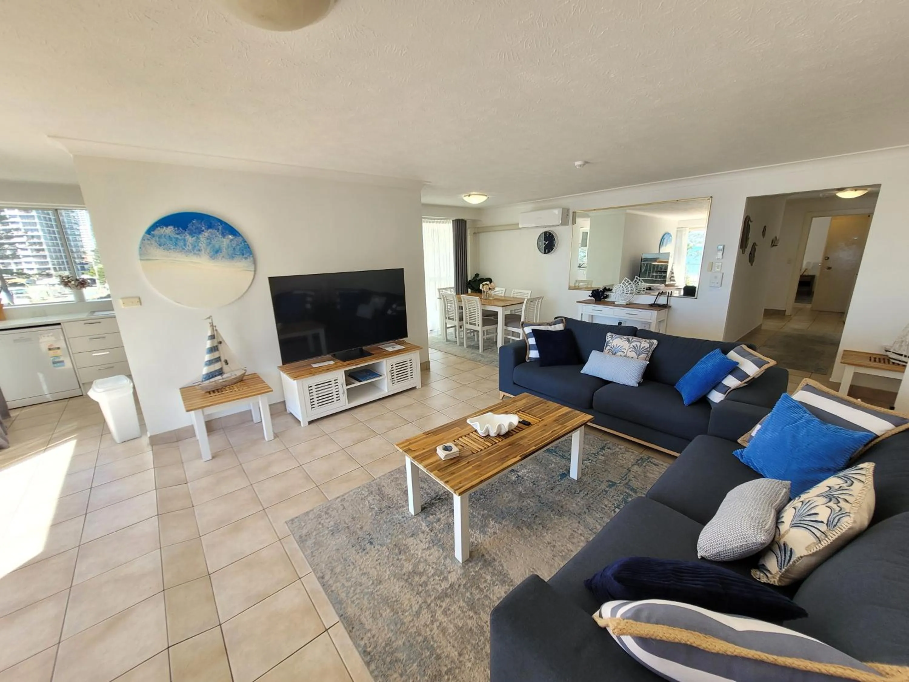 Living room in Surfers Chalet