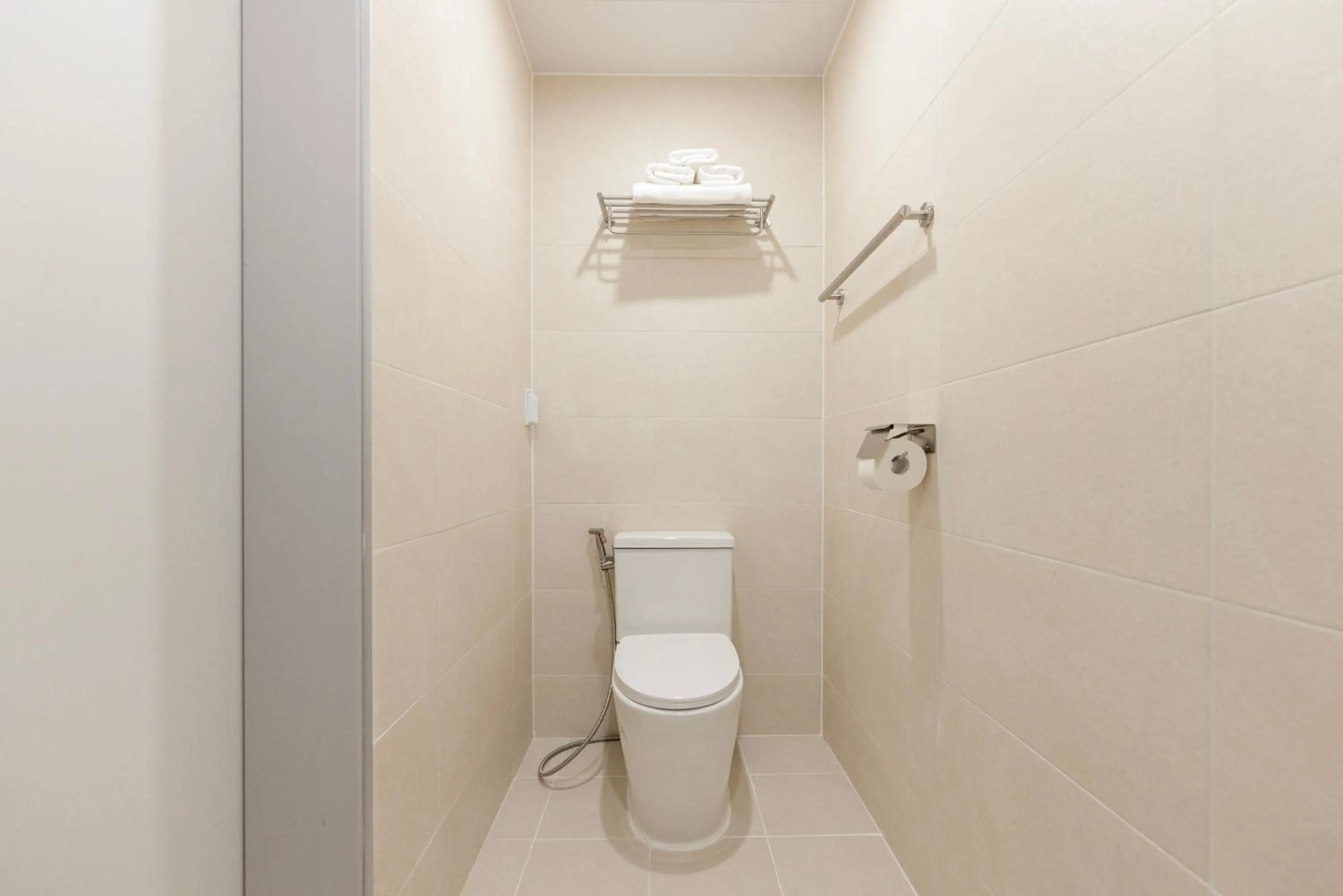 Shower in From H US Hotel with Aank Seoul Gangseo Hwagok