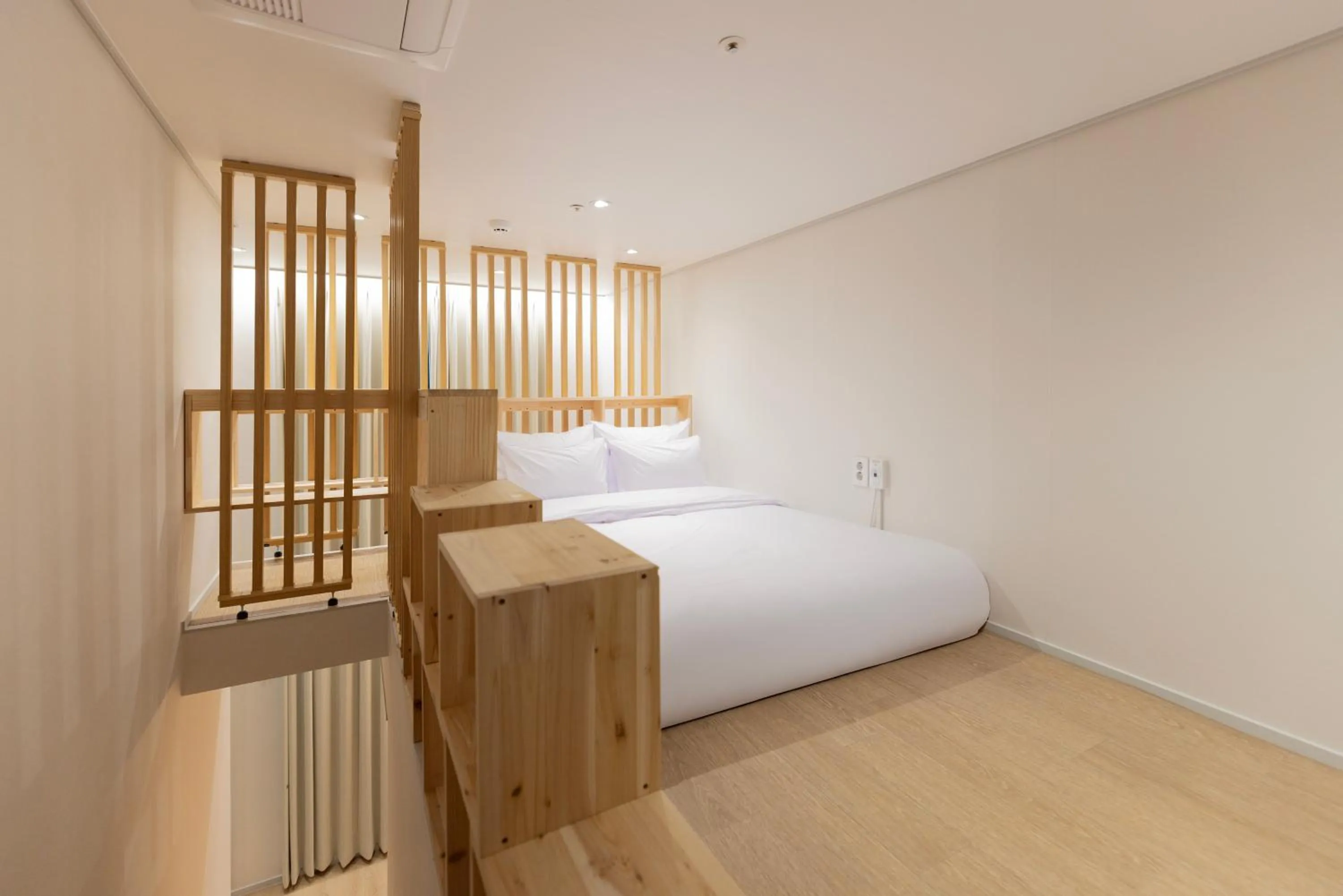 Photo of the whole room, Bed in From H US Hotel with Aank Seoul Gangseo Hwagok