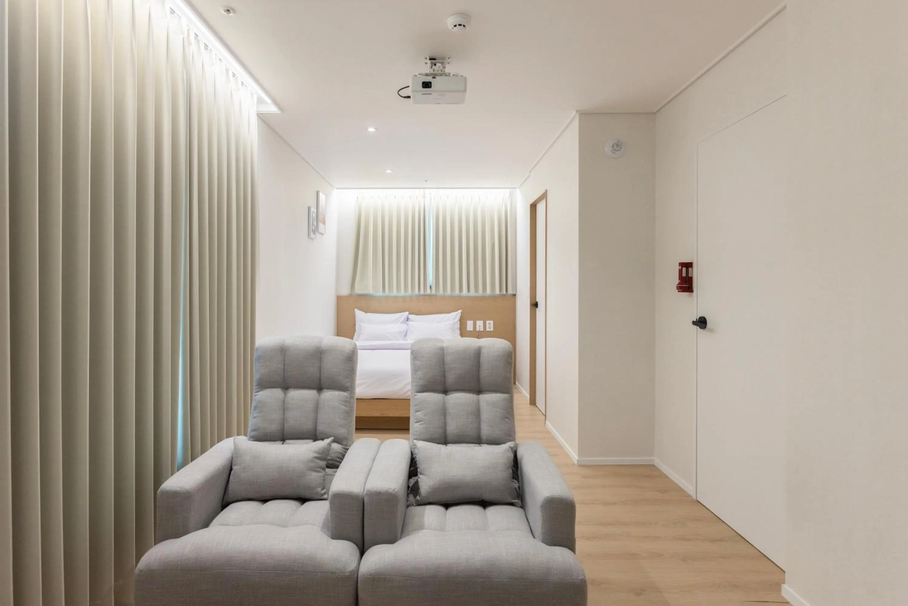 Living room, Bed in From H US Hotel with Aank Seoul Gangseo Hwagok