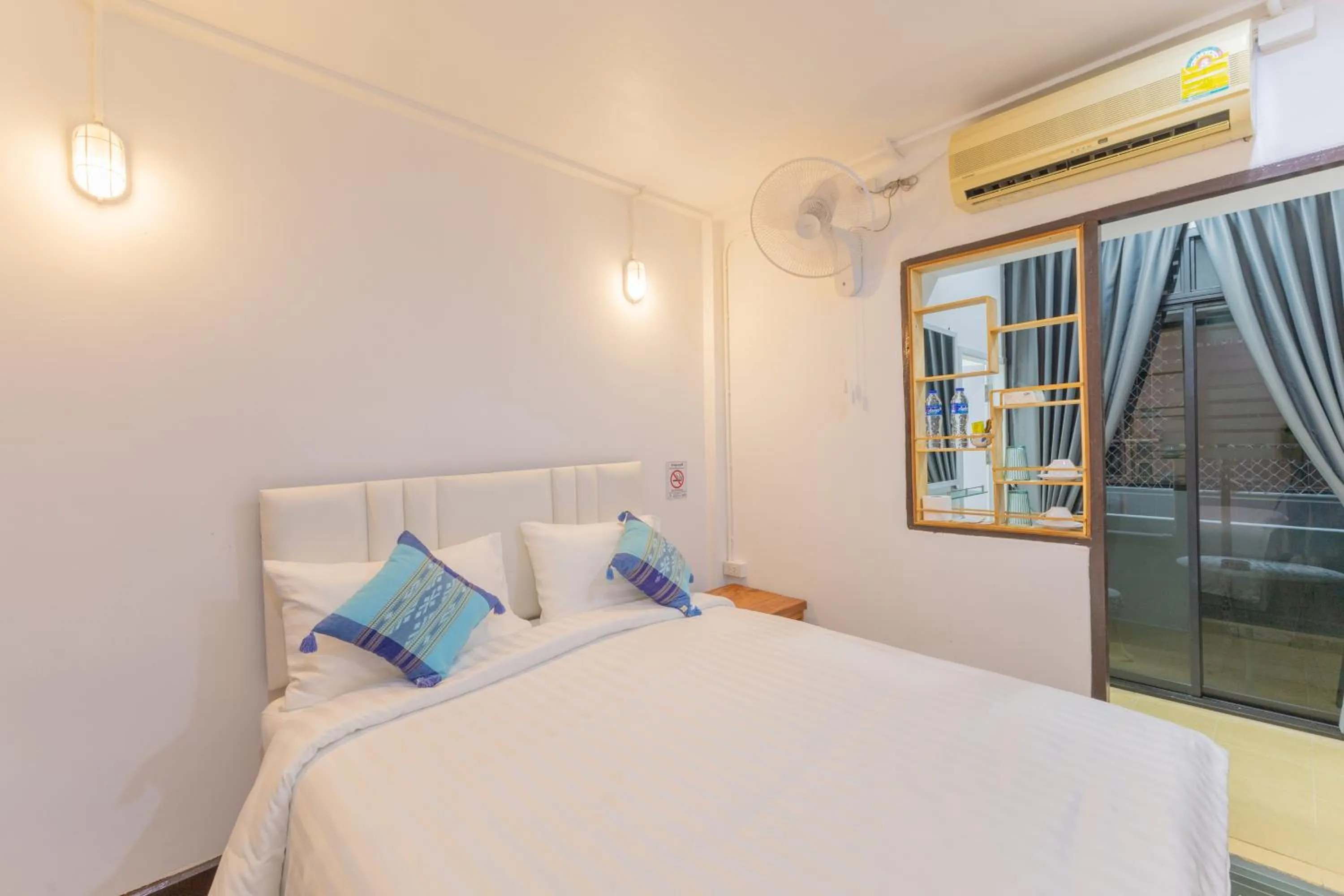 Bedroom, Bed in Calmly Stay Ratchada