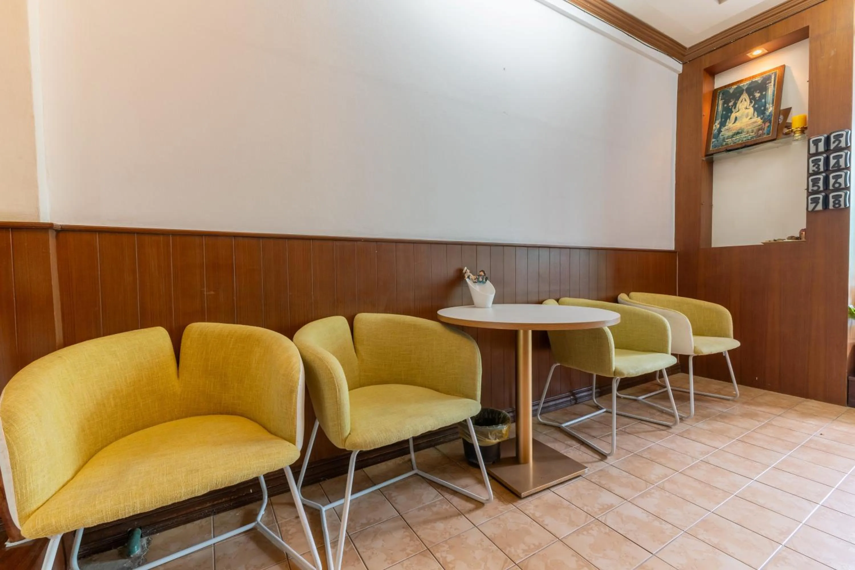 Lobby or reception in Calmly Stay Ratchada