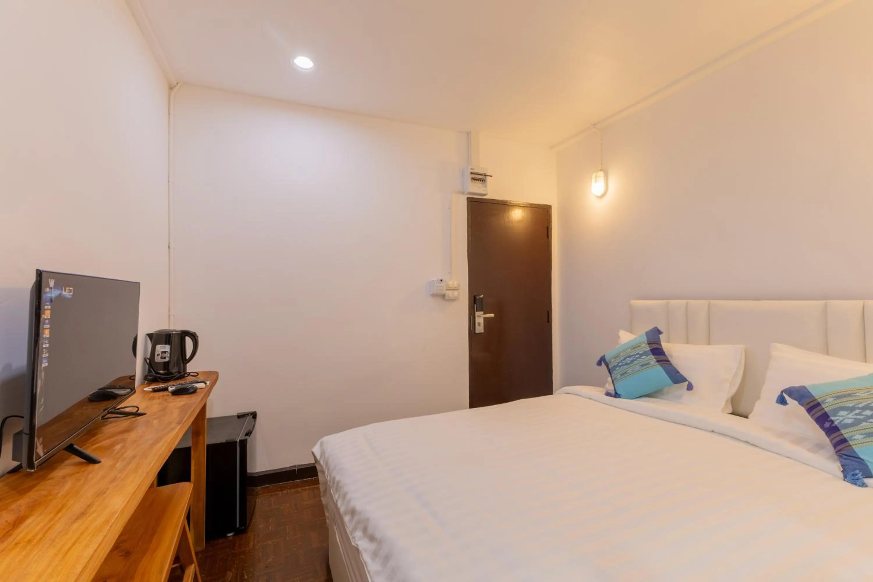 Bedroom, Bed in Calmly Stay Ratchada