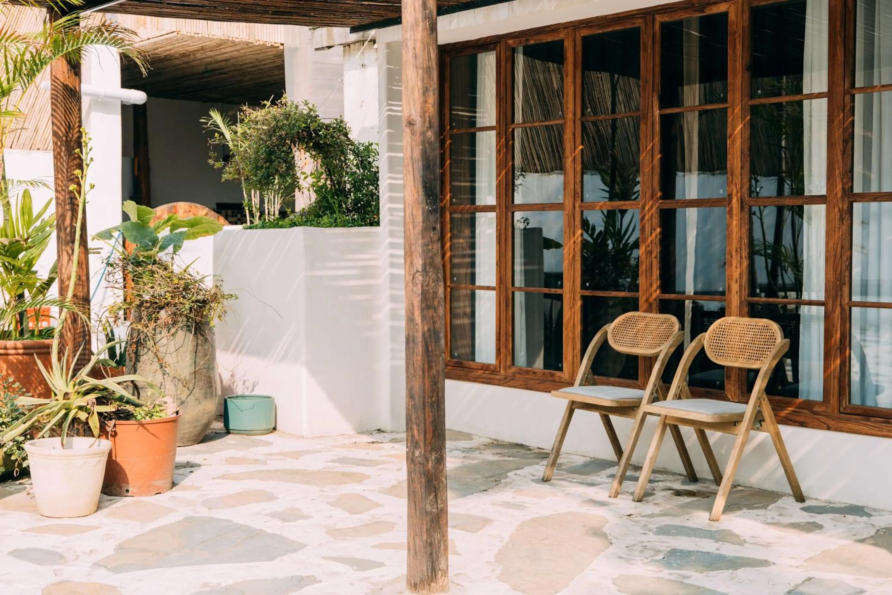 Day in YueLore Retreat