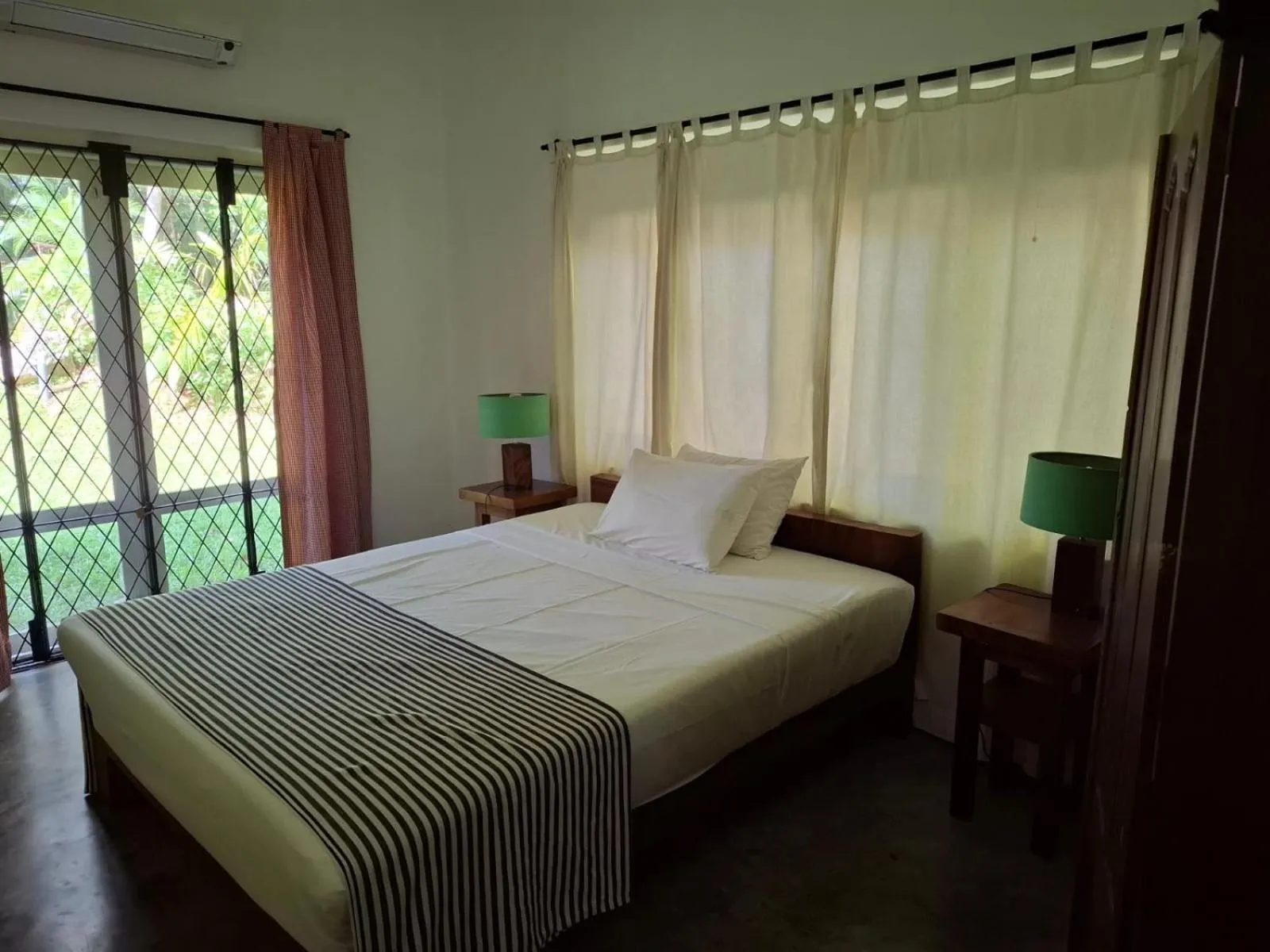 Bed in Stone Well Garden Villa