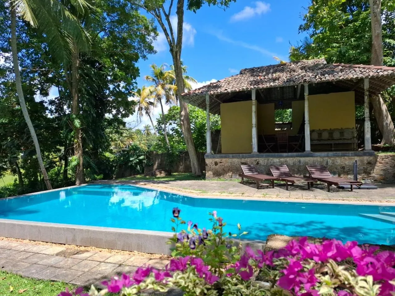 Stone Well Garden Villa