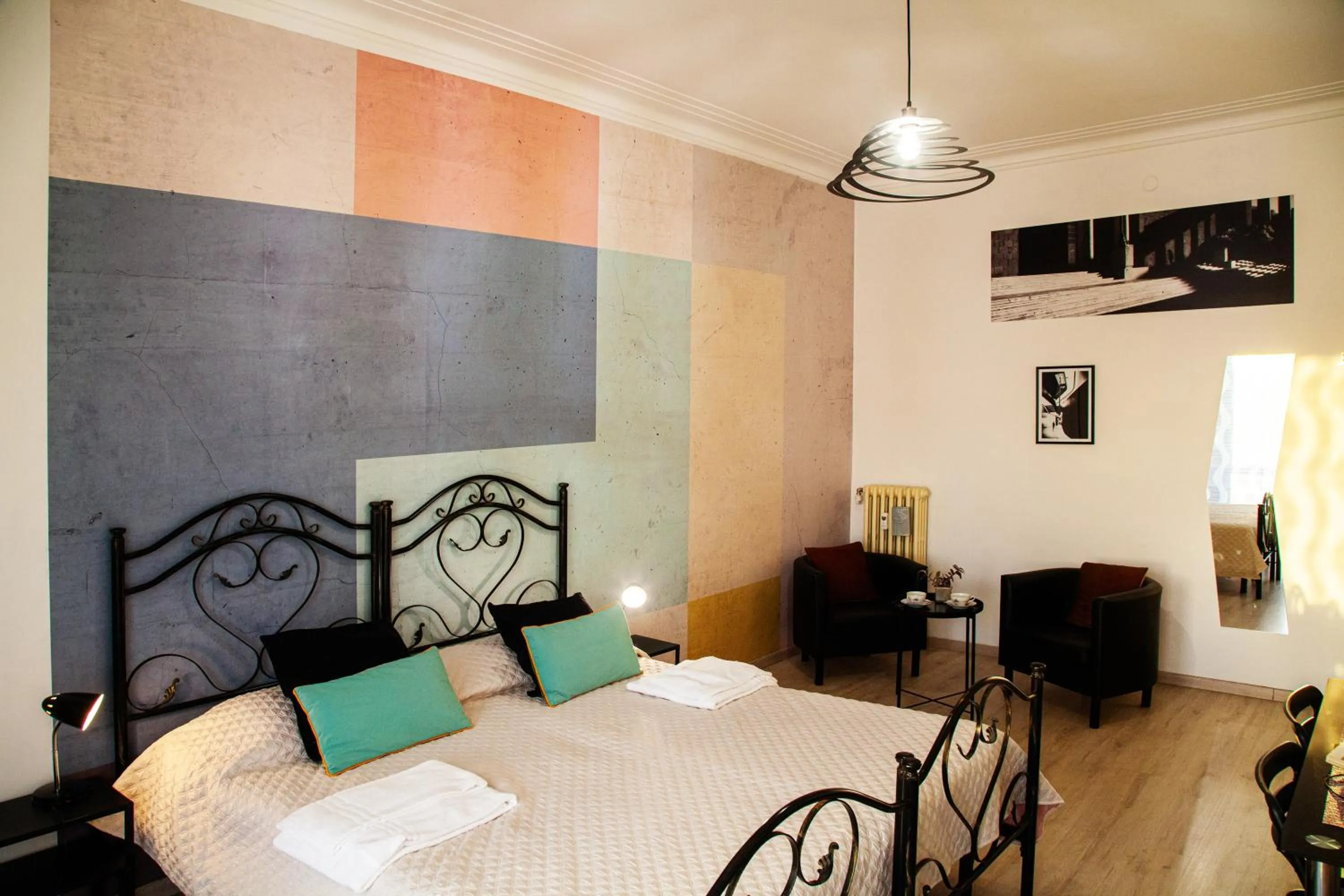 Photo of the whole room, Bed in City Lights Rome