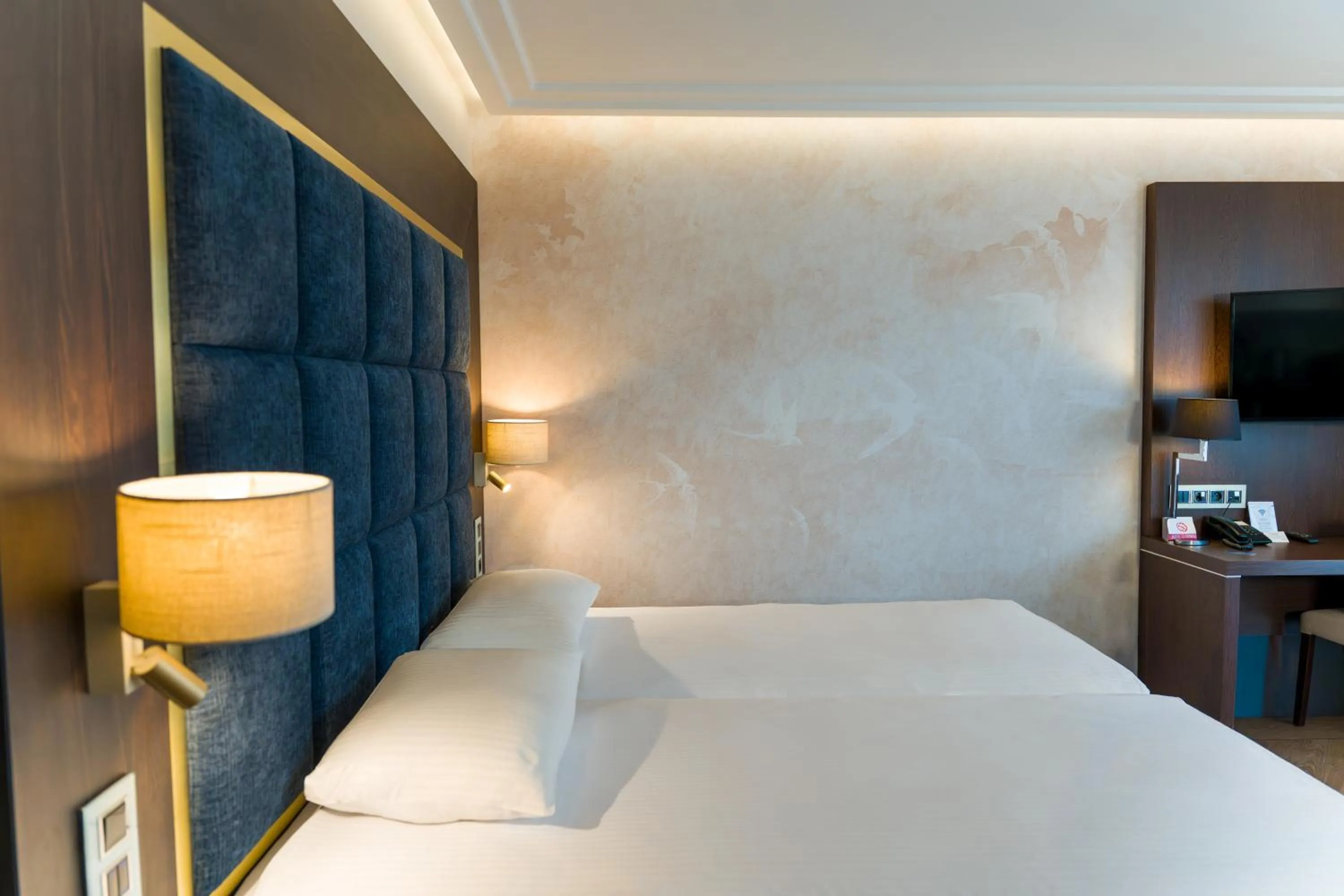 Photo of the whole room, Bed in Hotel Olympic Spa & Wellness