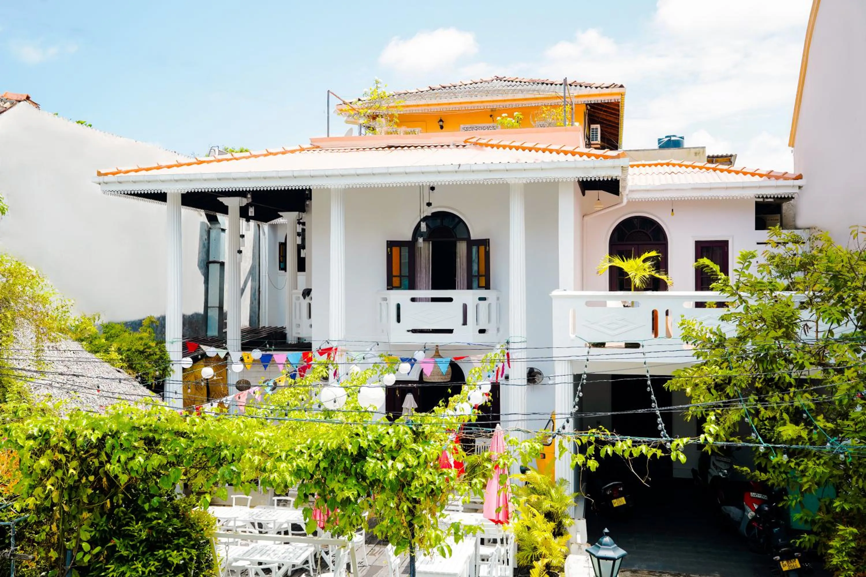 Property building in The Frangipani motel