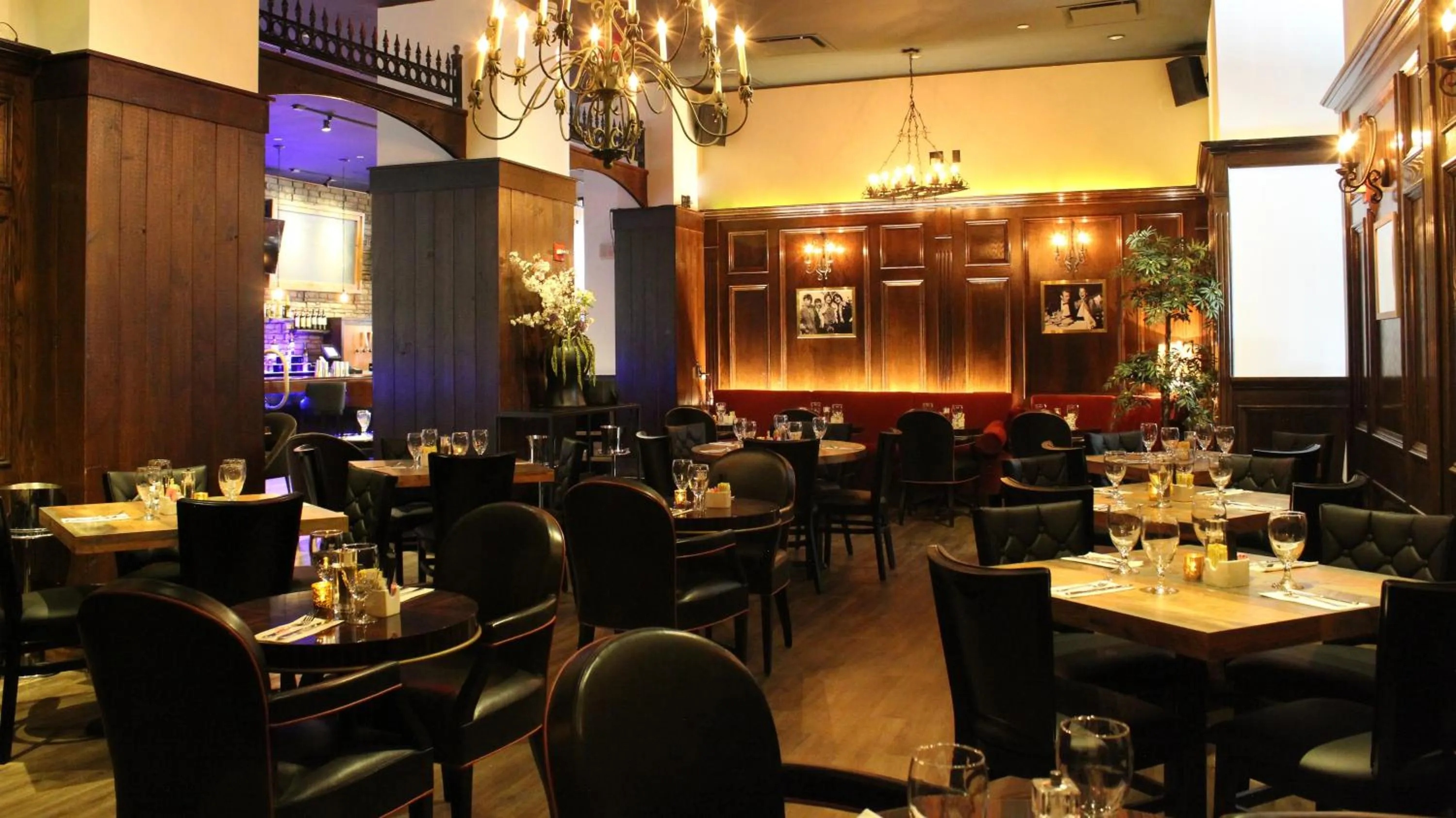 Restaurant/places to eat in Holiday Inn New York City - Times Square by IHG