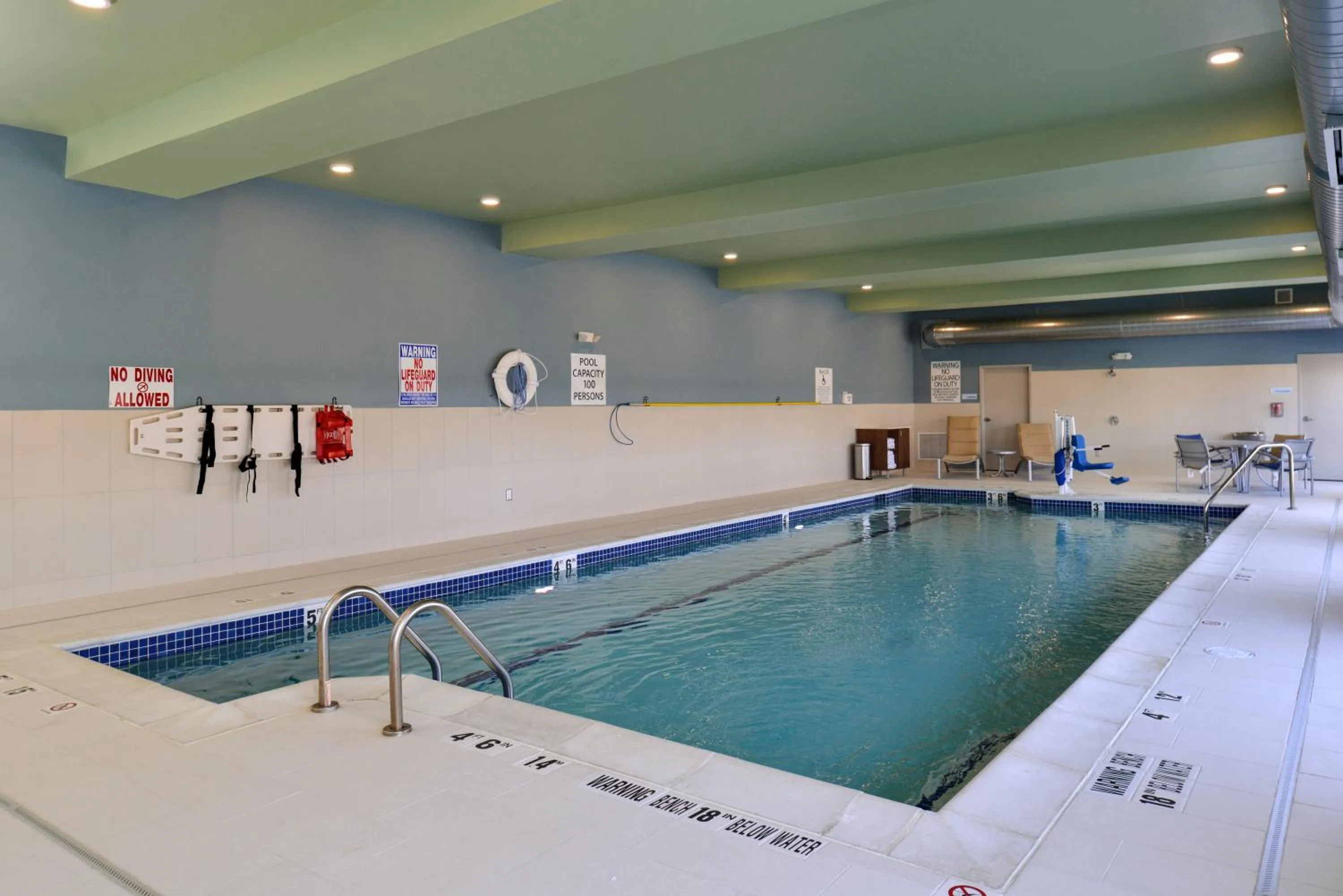 Swimming pool in Holiday Inn Express & Suites Farmington Hills - Detroit by IHG