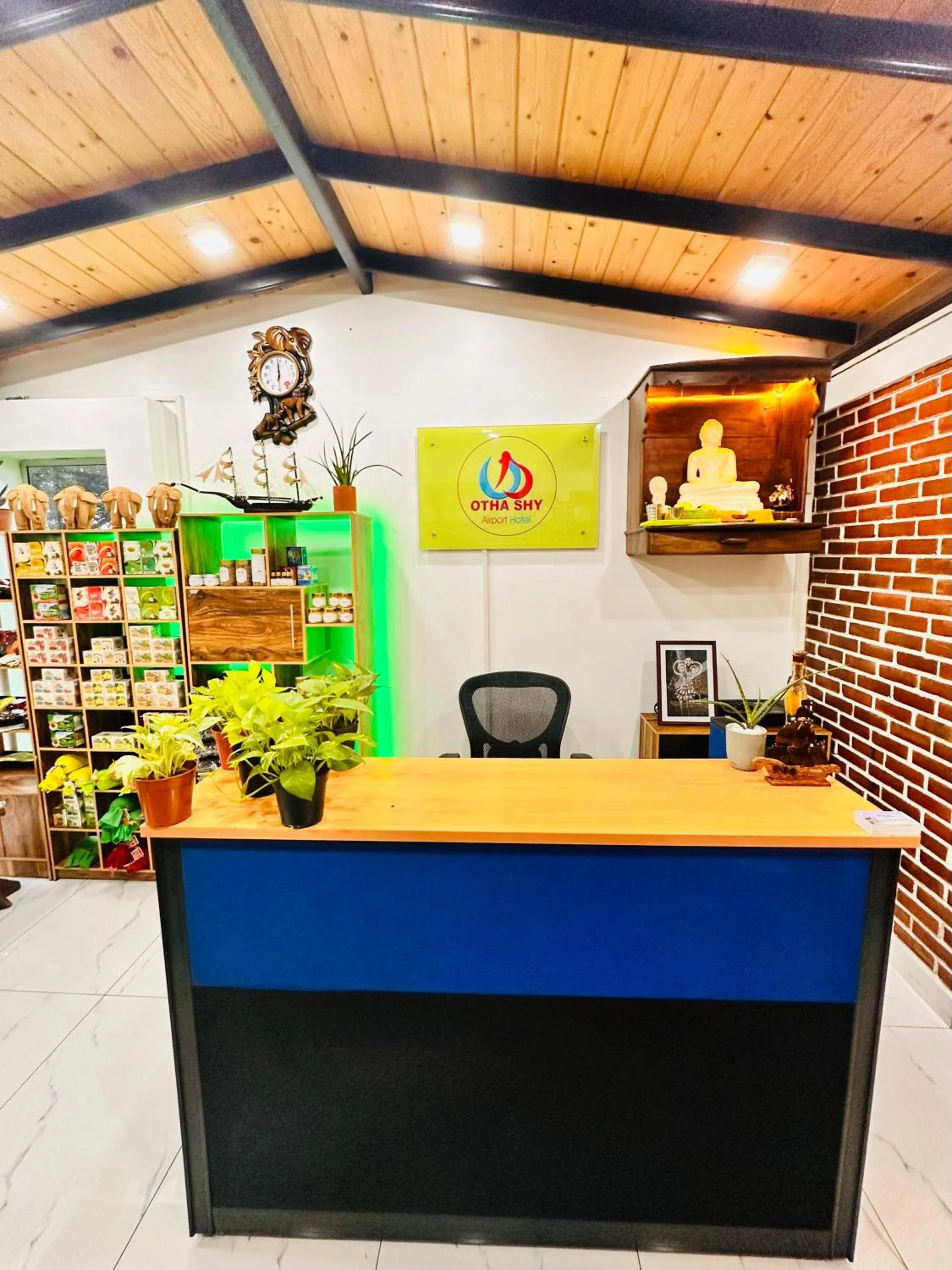 Otha Shy Airport Transit Hotel