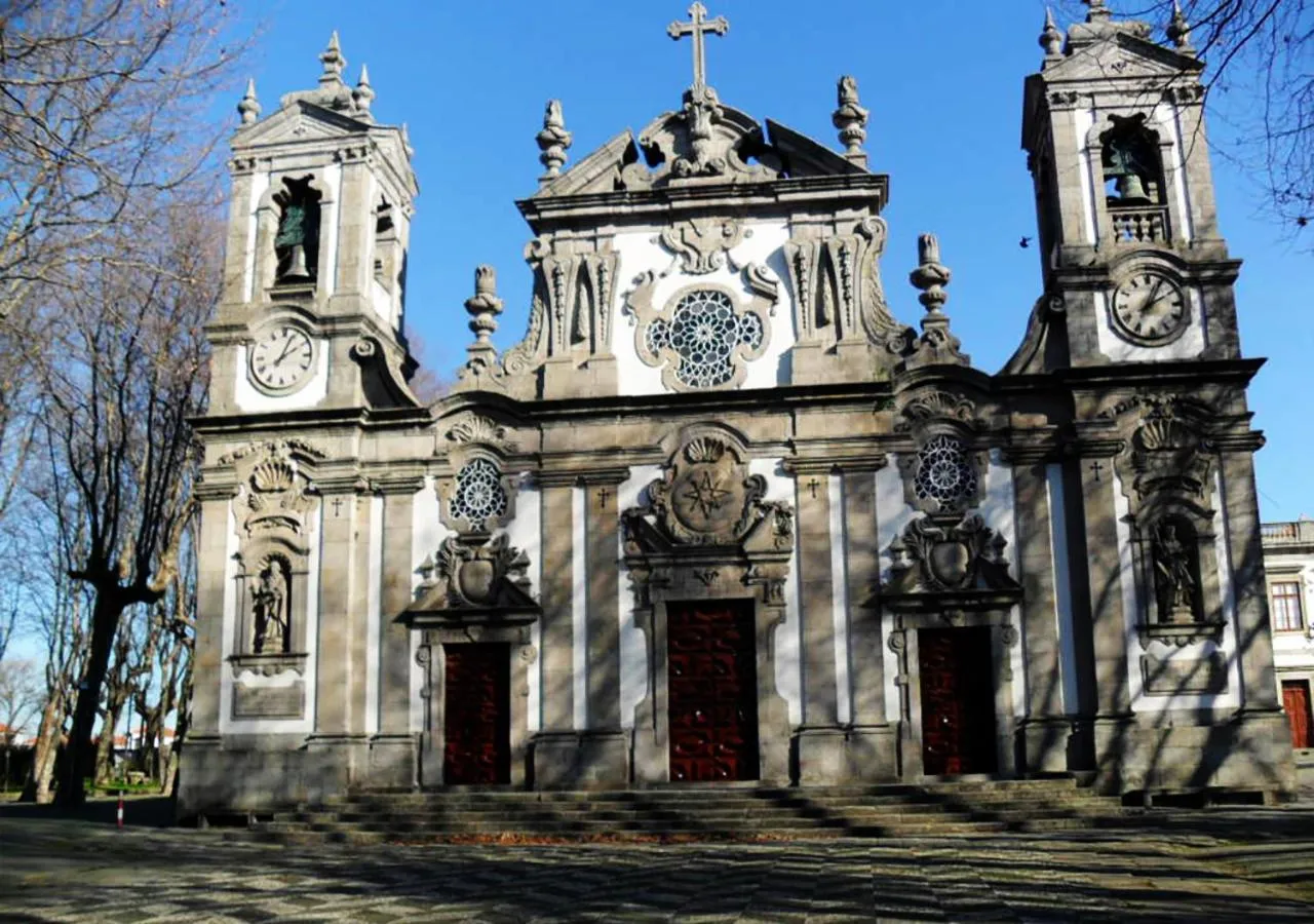 Nearby landmark in Parque de Campismo Orbitur Angeiras