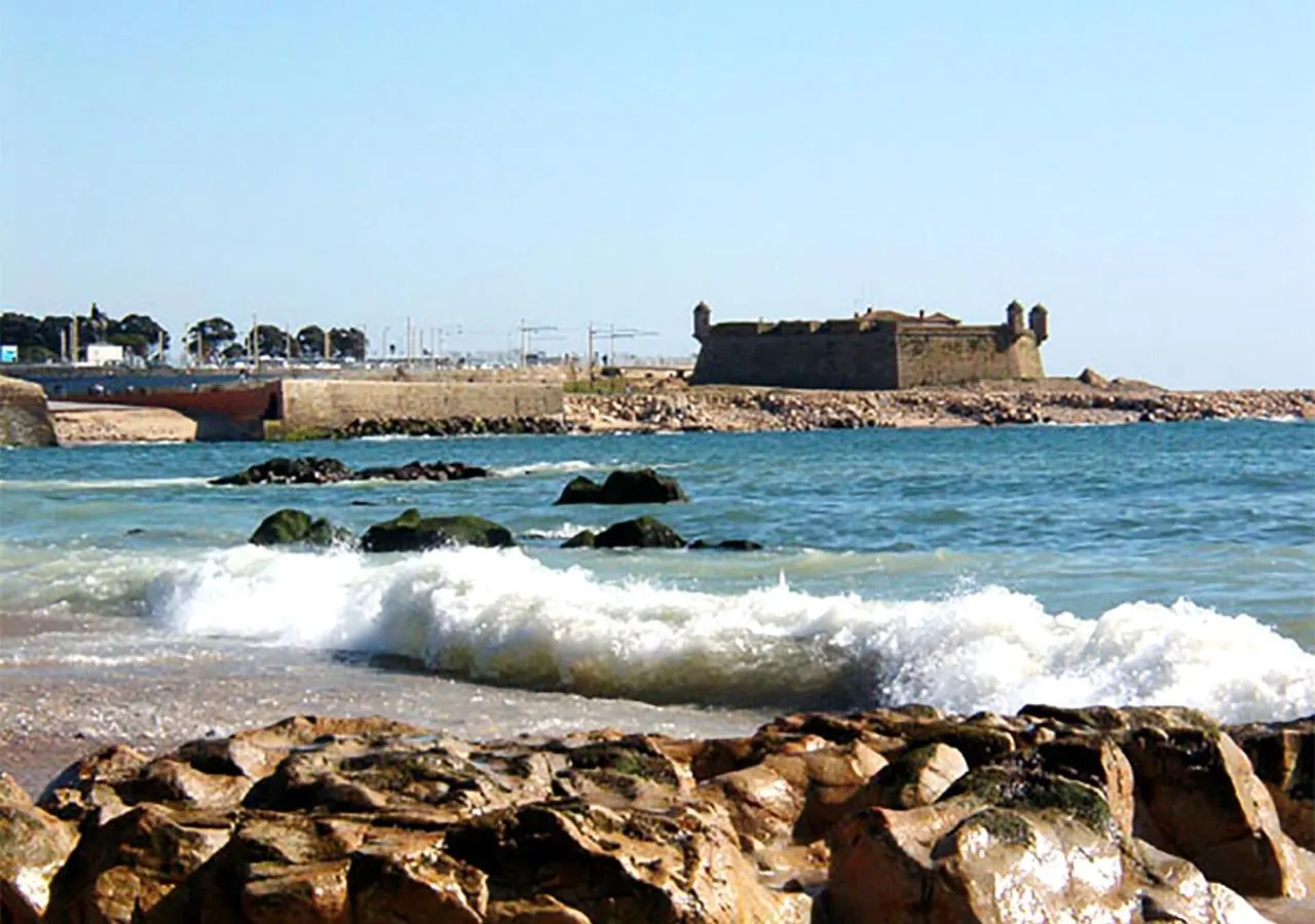 Nearby landmark in Parque de Campismo Orbitur Angeiras