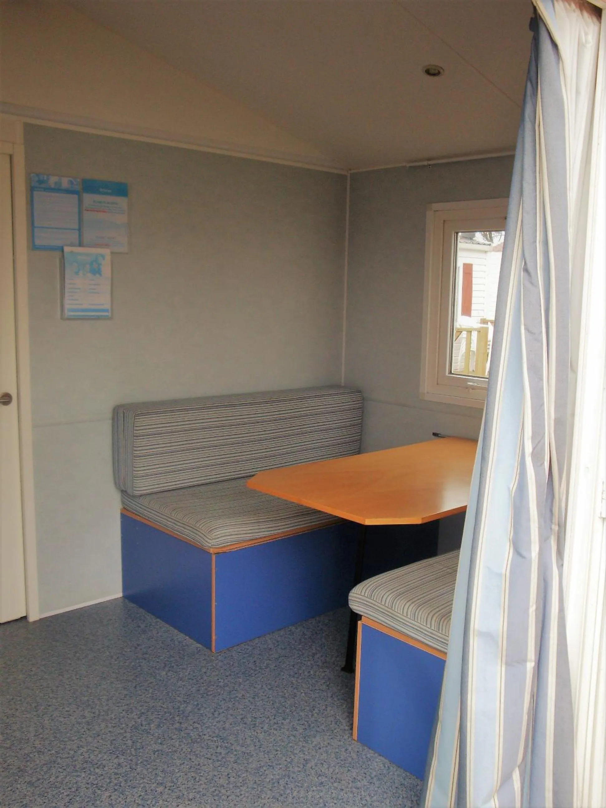 Living room in Parque de Campismo Orbitur Angeiras