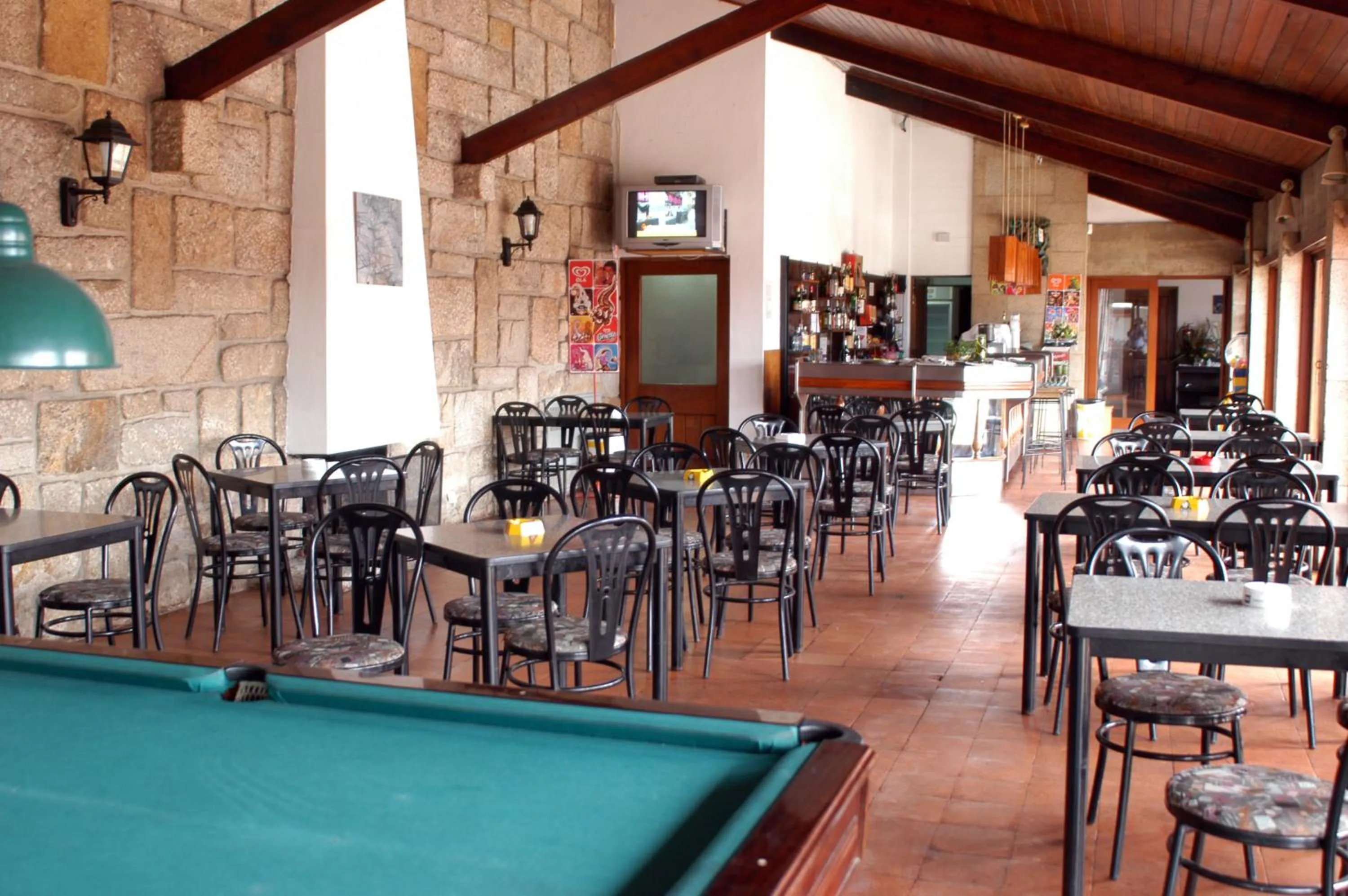 Restaurant/places to eat in Parque de Campismo Orbitur Angeiras