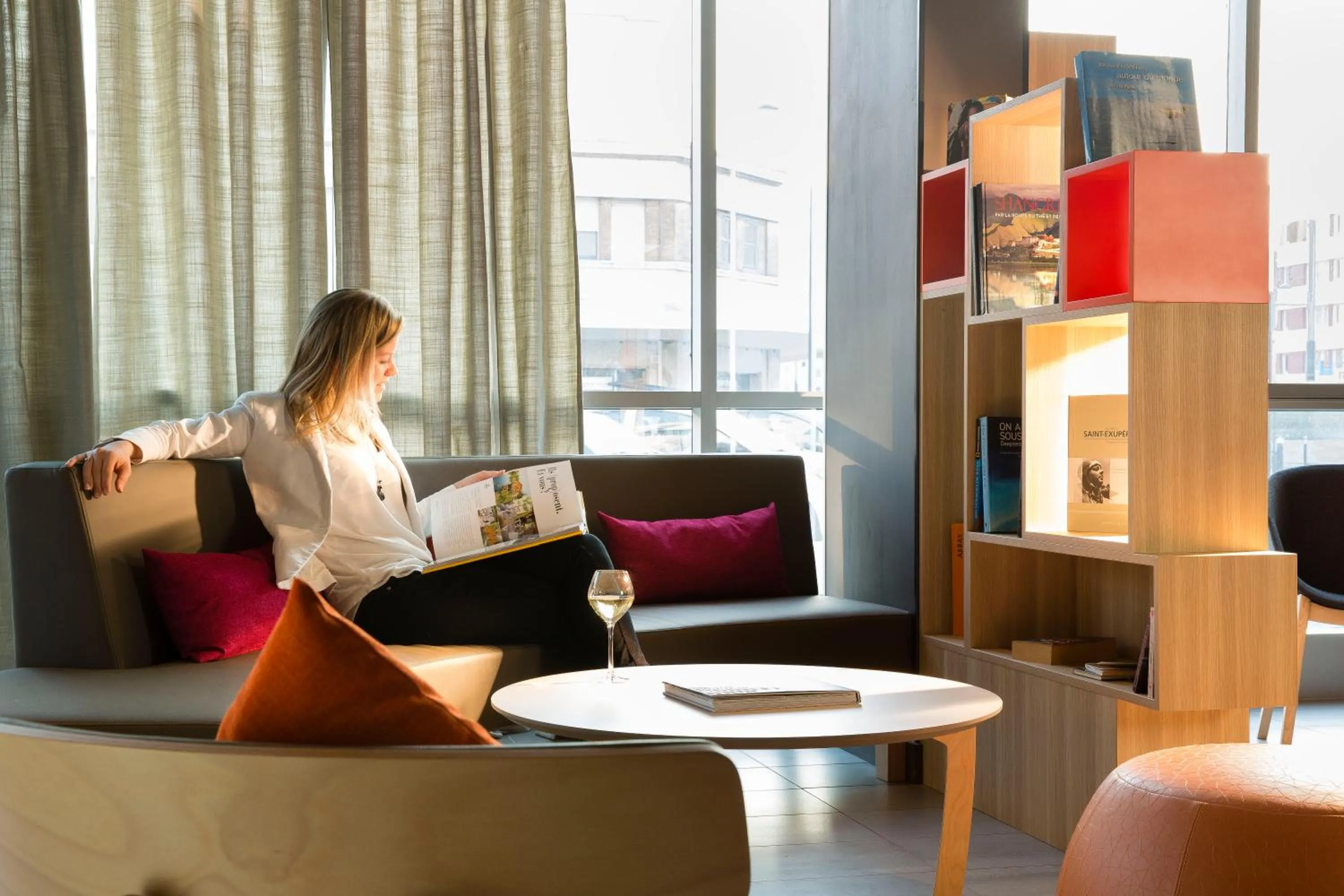 People in Nomad Hotel le Havre Centre Gare