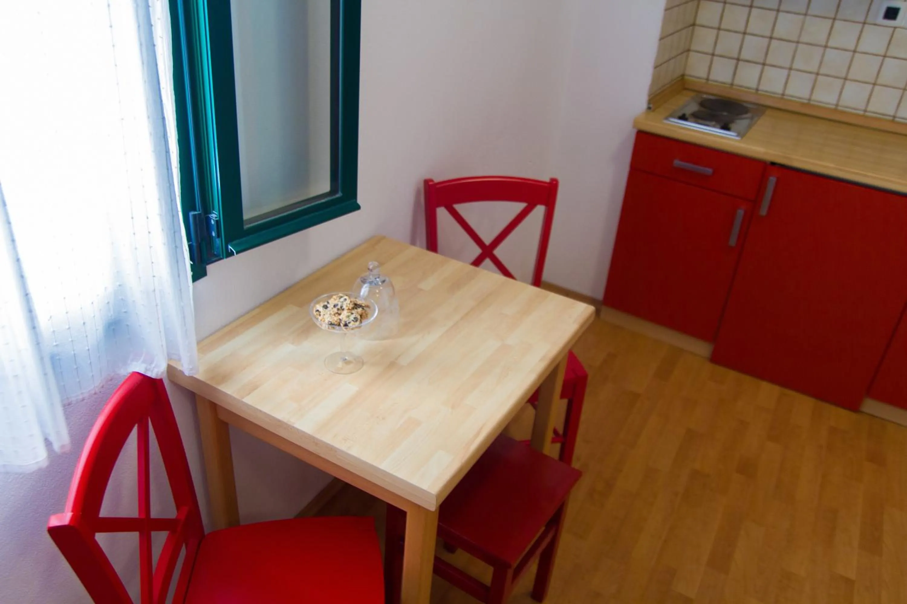Dining area in Apartments Baška