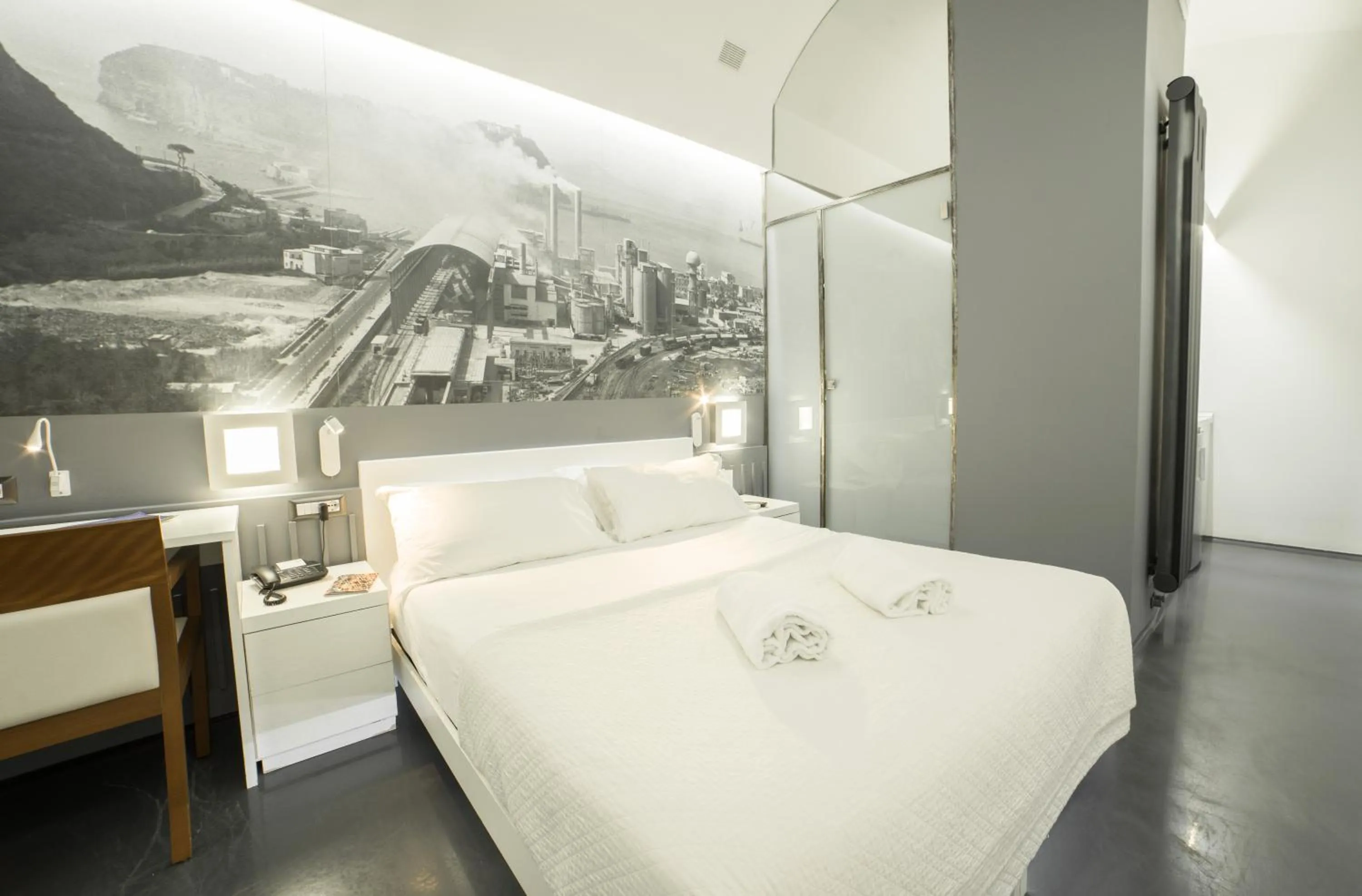 Bedroom, Bed in Chiaia 197 Deluxe Residence