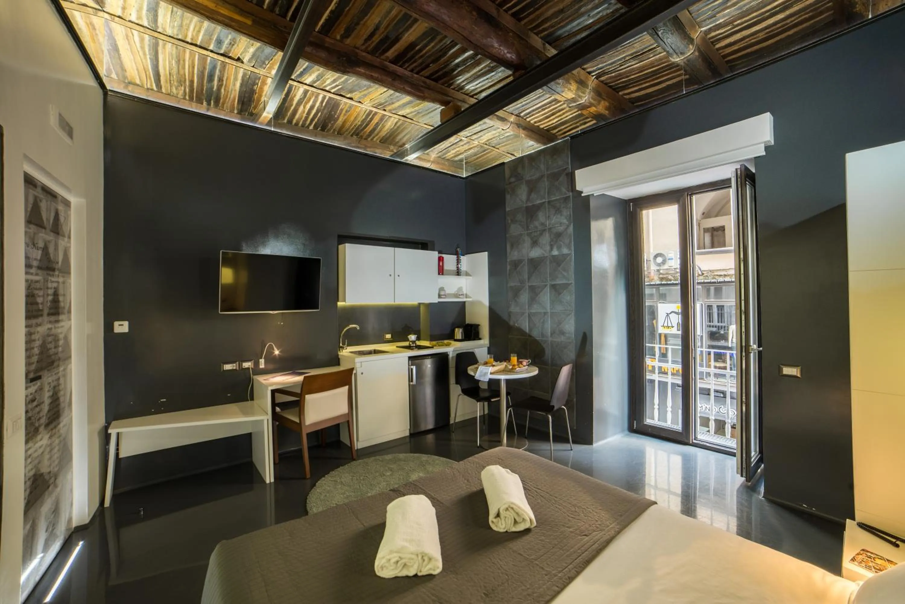 Bedroom, Bed in Chiaia 197 Deluxe Residence