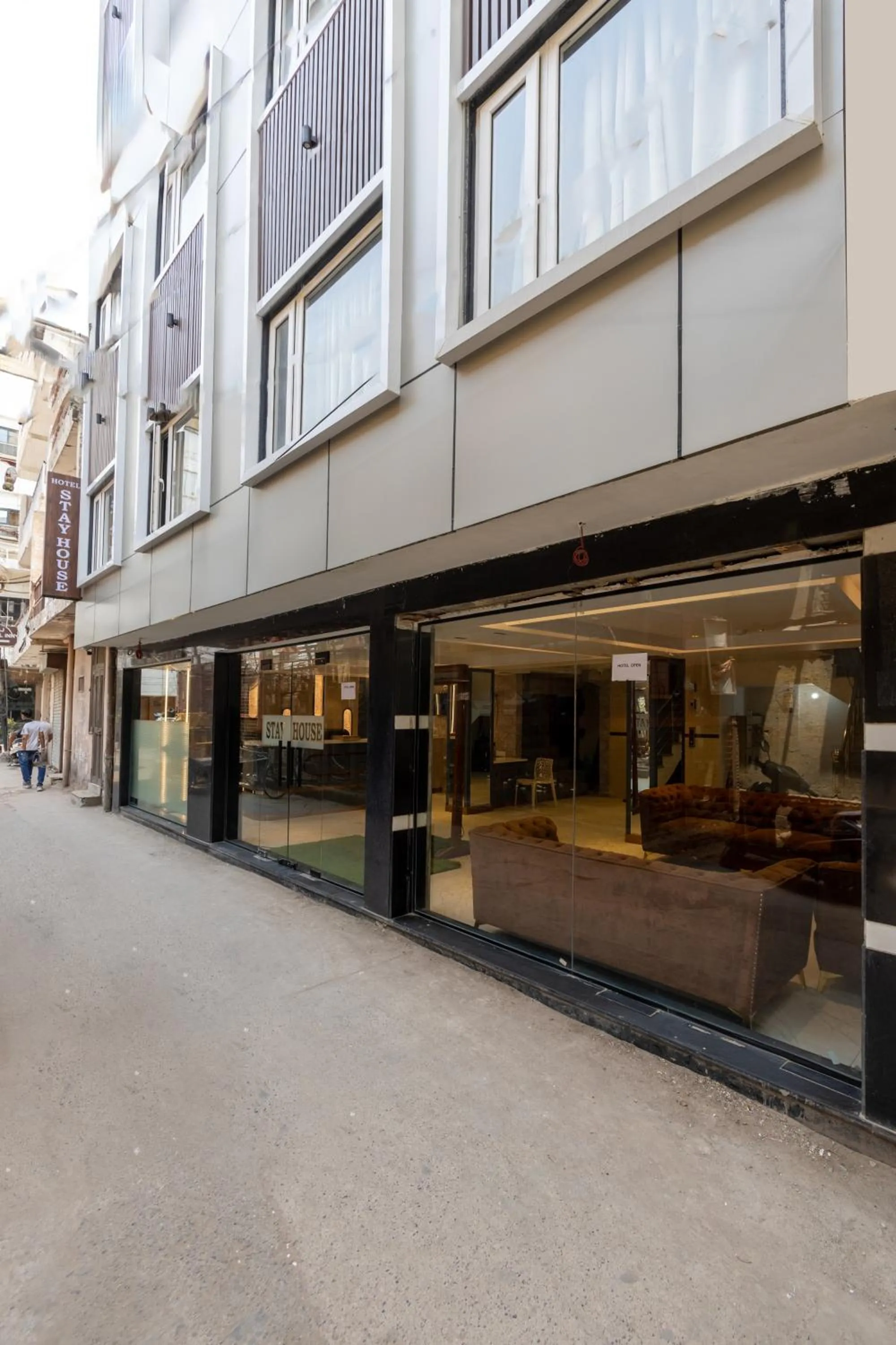 Property building in Hotel Stay House Inn 3 Mints walk from New Delhi Railway station,5 Mints from Metro