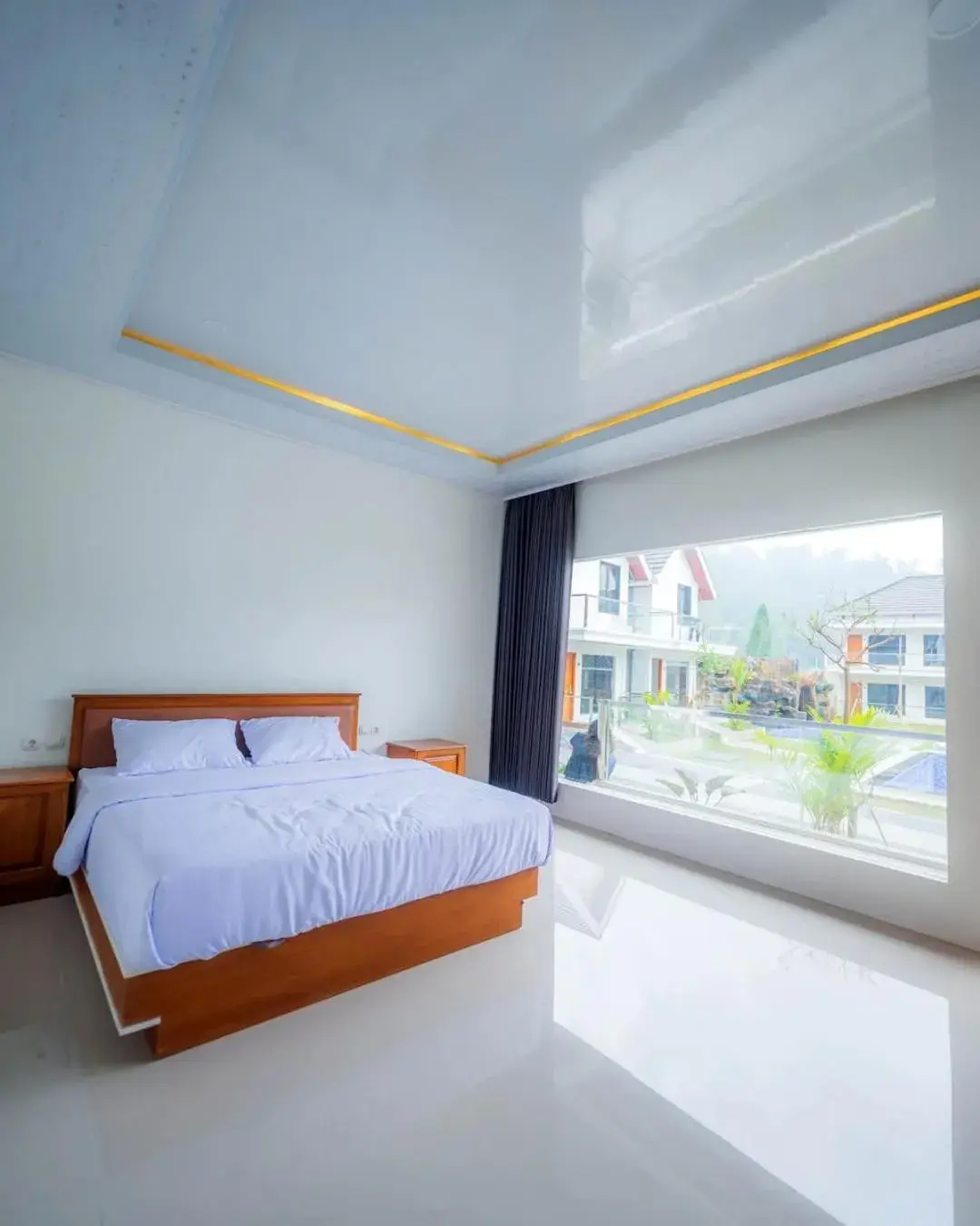 Grand Wijaya Hotel dan Villa Sarangan Grand Wijaya Hotel dan Villa Sarangan