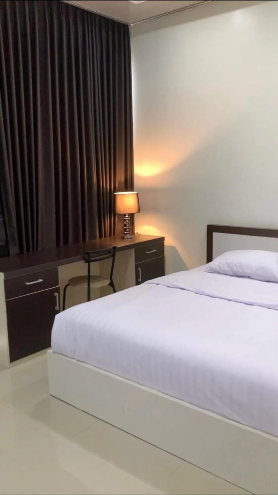 Bed in Grand Wijaya Hotel dan Villa Sarangan
