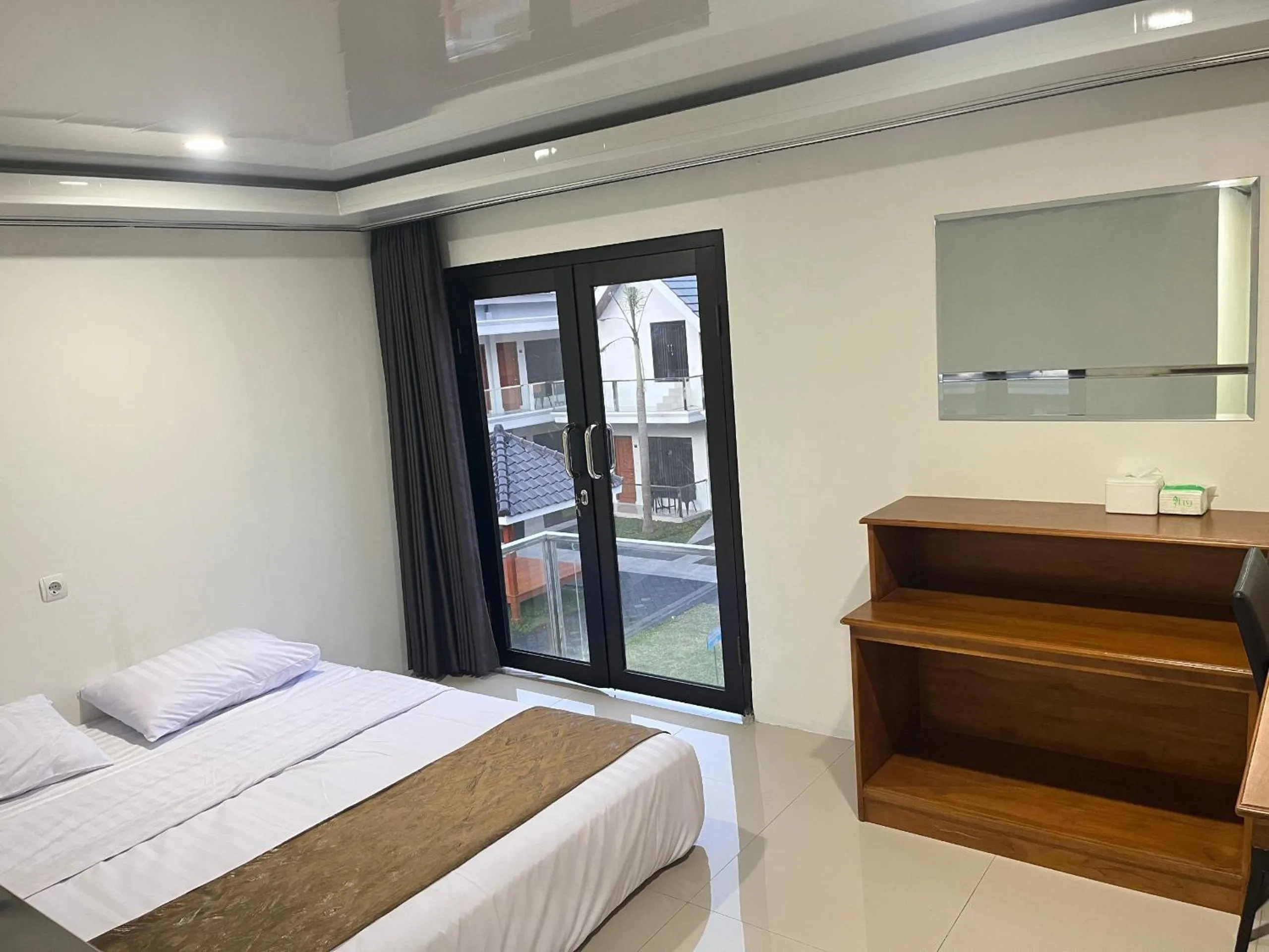 Bed in Grand Wijaya Hotel dan Villa Sarangan