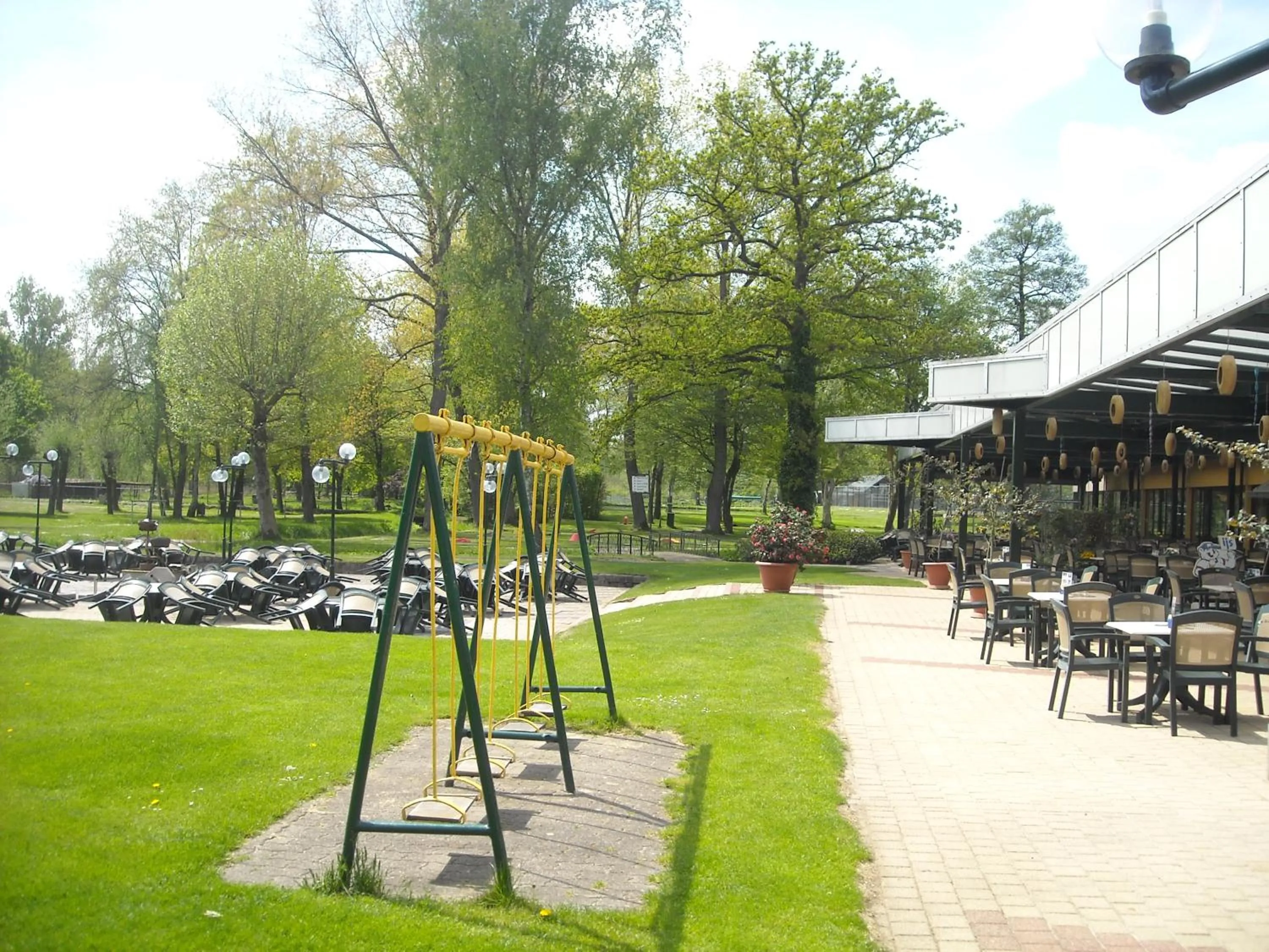 Children play ground in Hotel De Watermolen