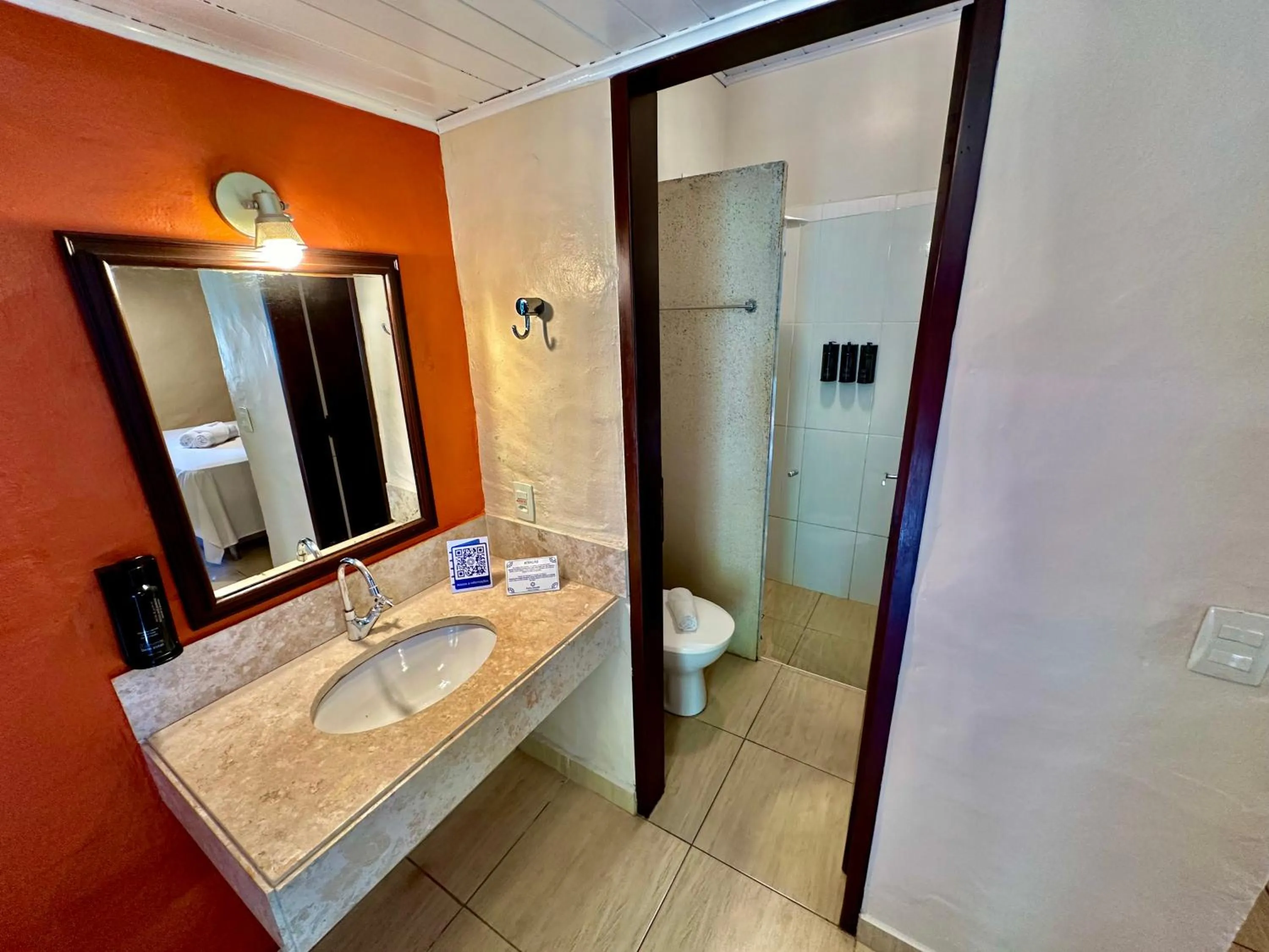 Bathroom in Porto Grande Hotel & Convention