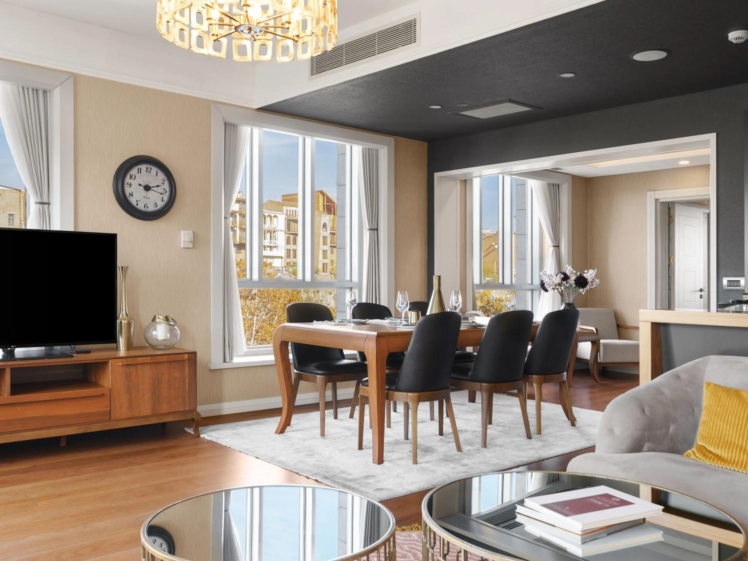 TV and multimedia in Mercure Tbilisi Old Town