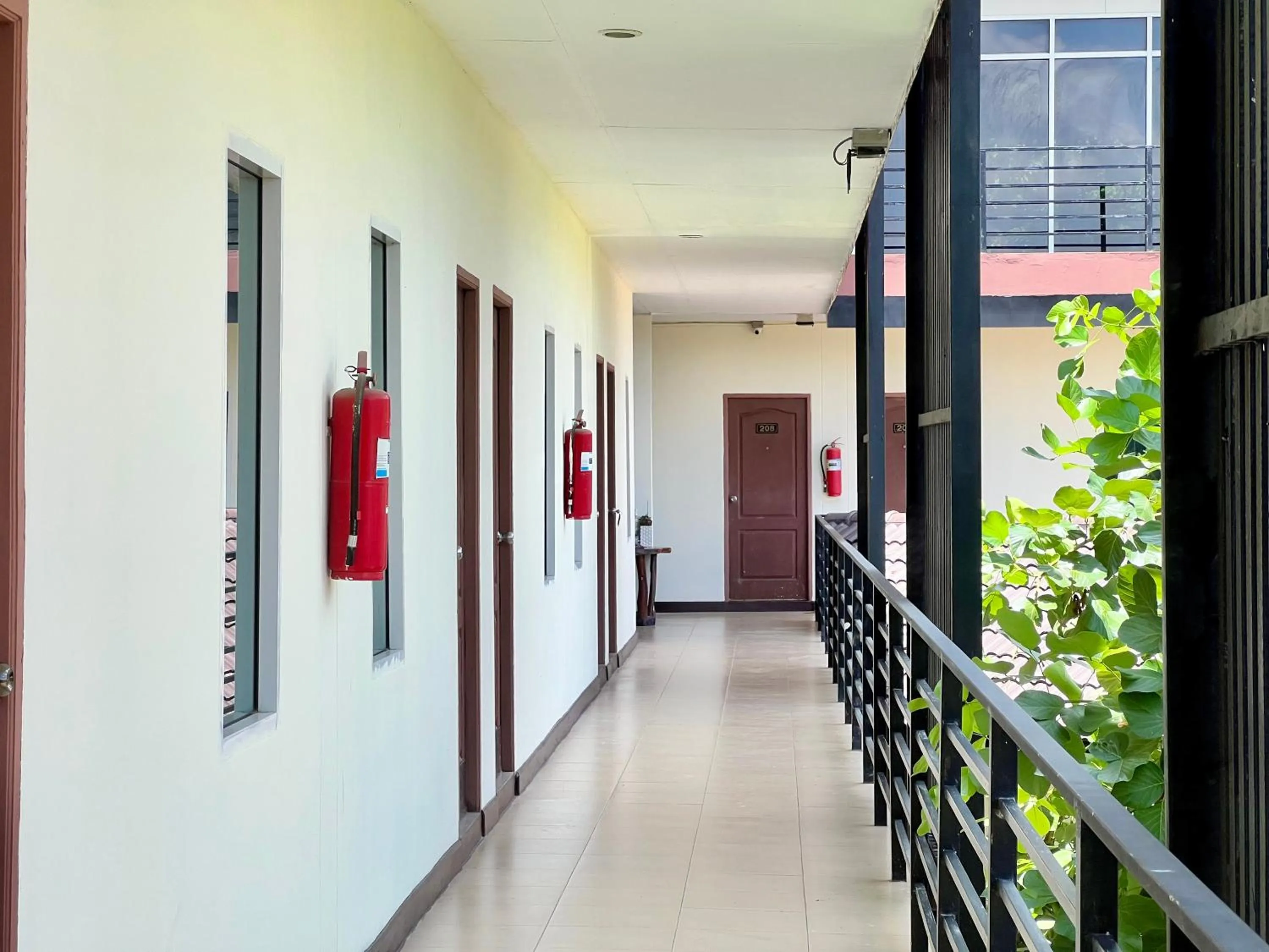 Area and facilities in Rungreang Hotel