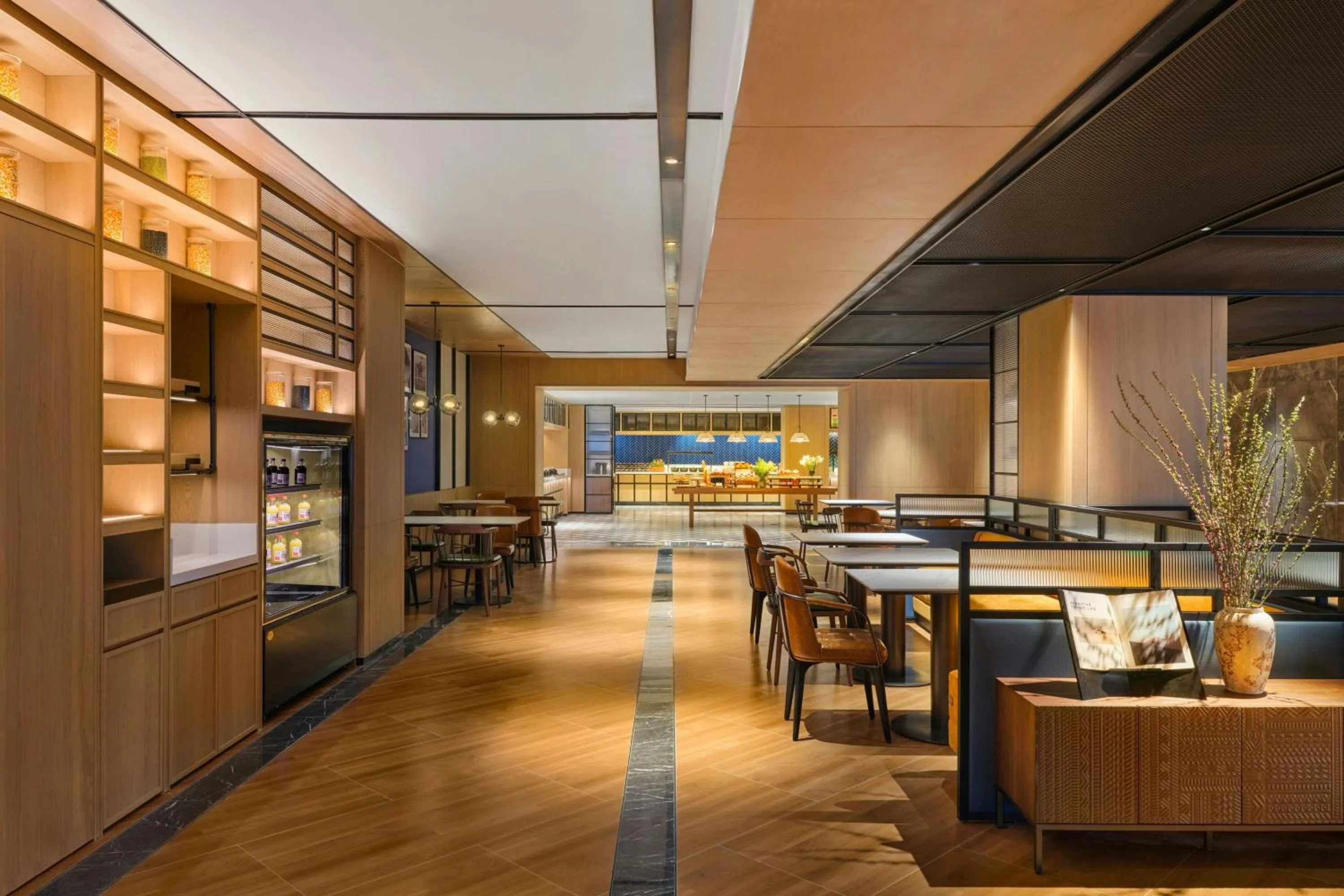 Breakfast in Four Points by Sheraton Kunming, Downtown