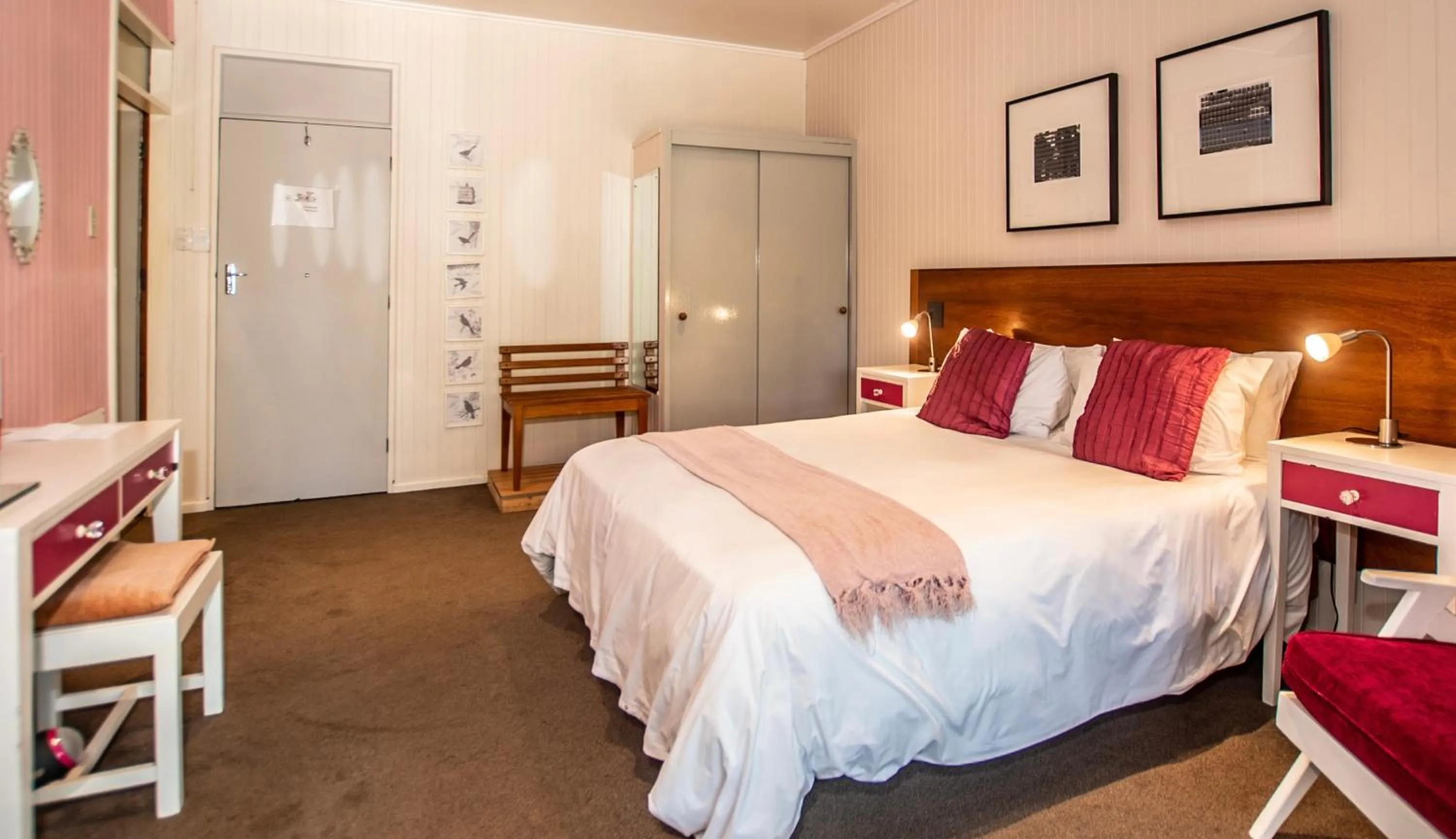 Bedroom, Bed in Graskop Hotel