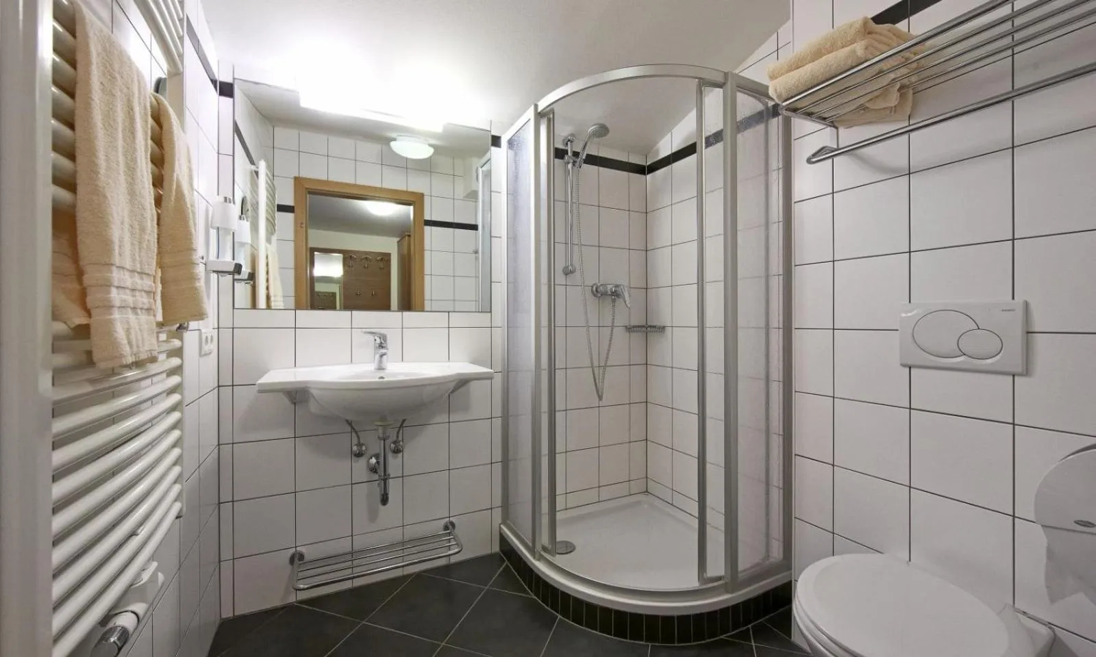 Bathroom in Hotel Pinzgauerhof by Alpeffect Hotels