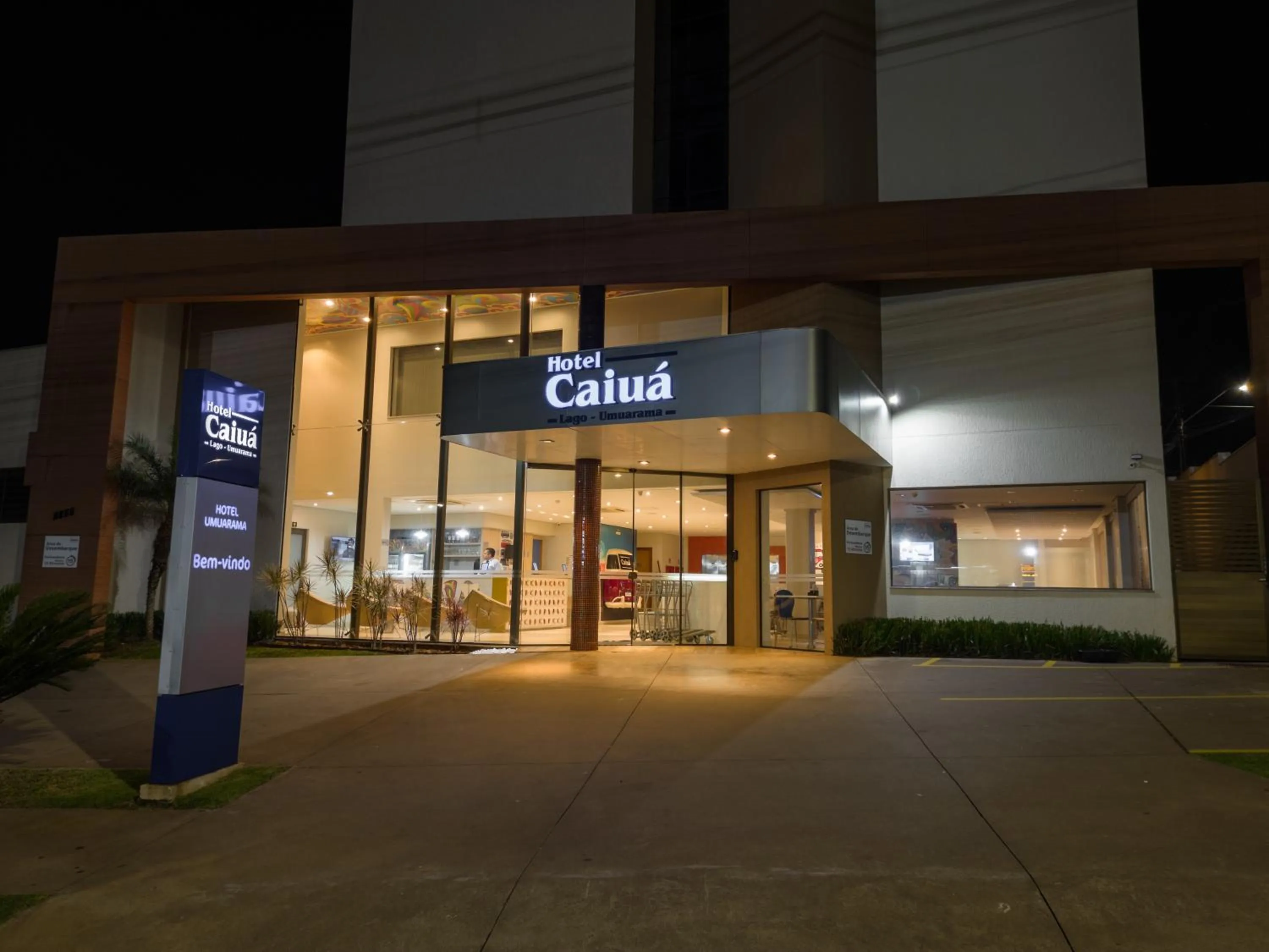 Facade/entrance in Hotel Caiuá Lago Umuarama