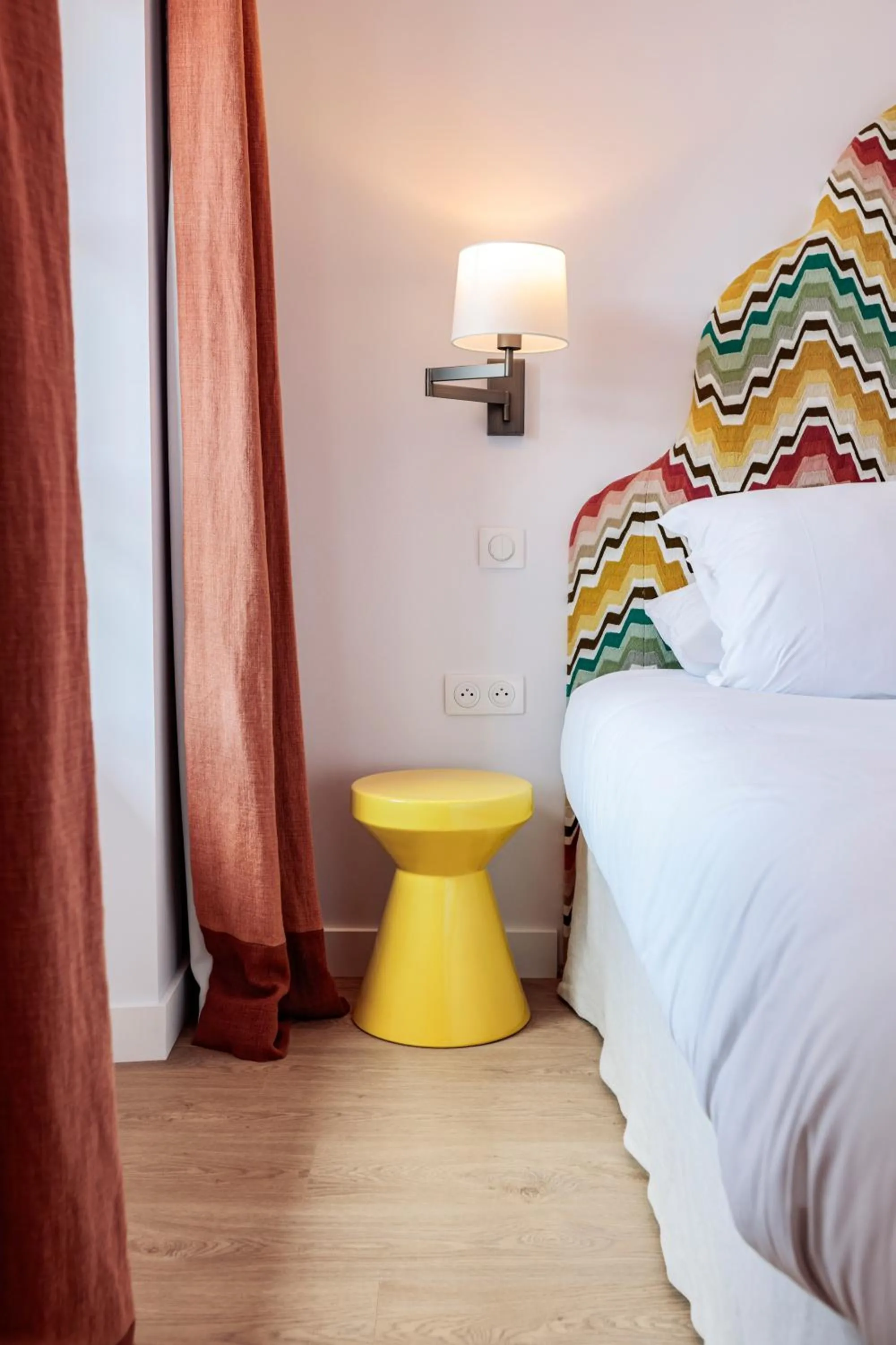 Bed in Hotel du Balcon
