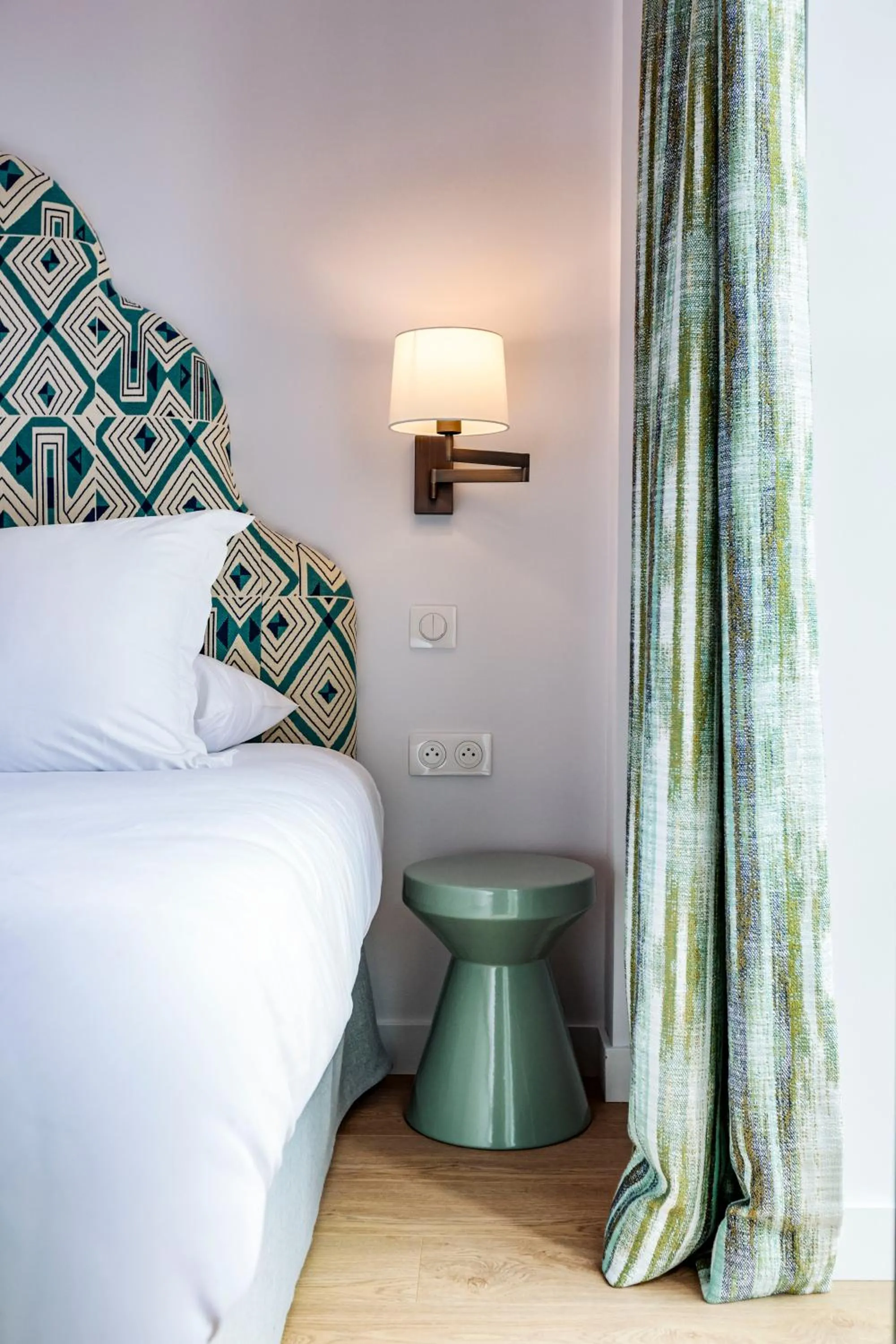 Bed in Hotel du Balcon