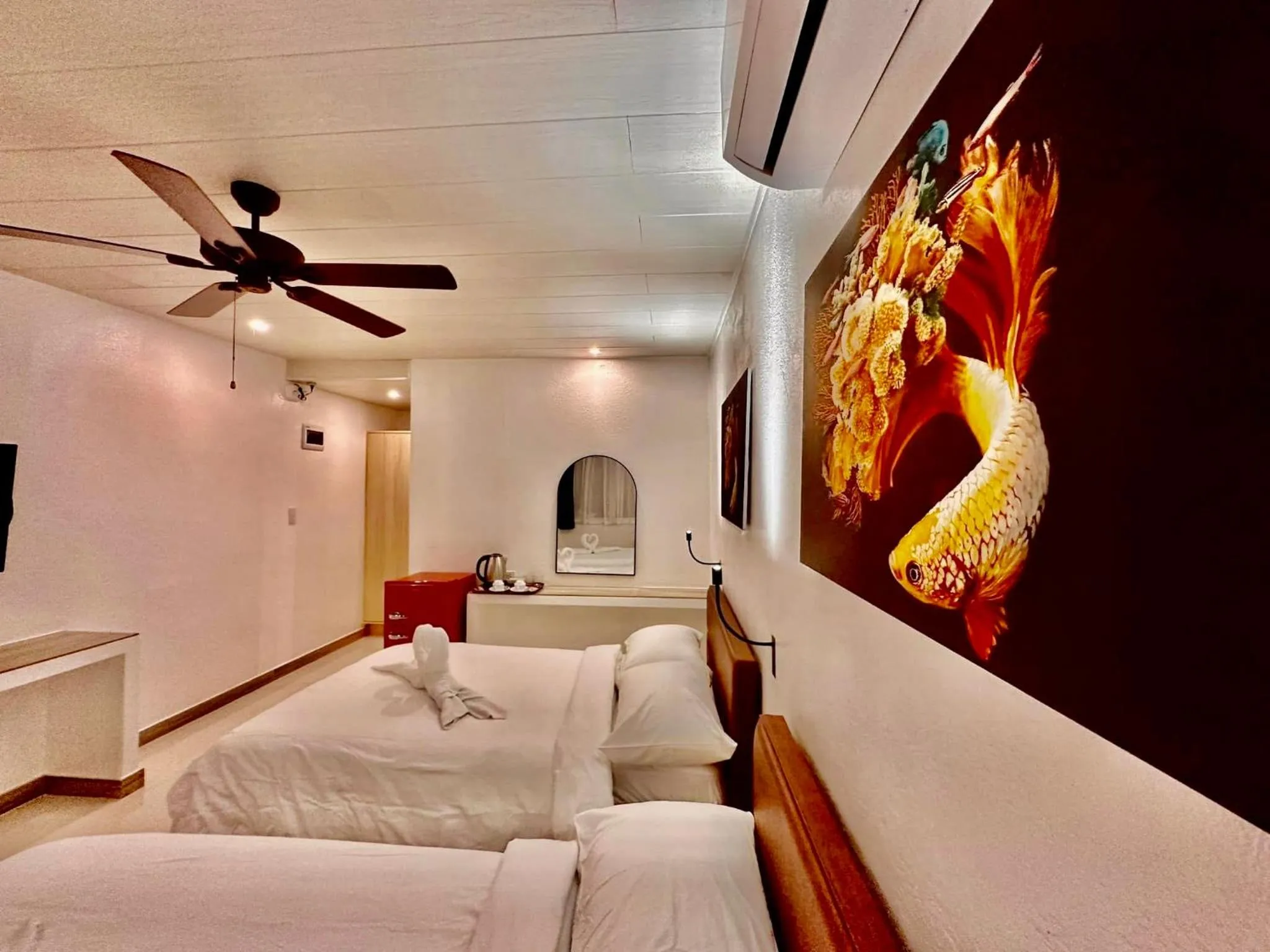 Bedroom, Bed in Calypso Beach and Dive Resort