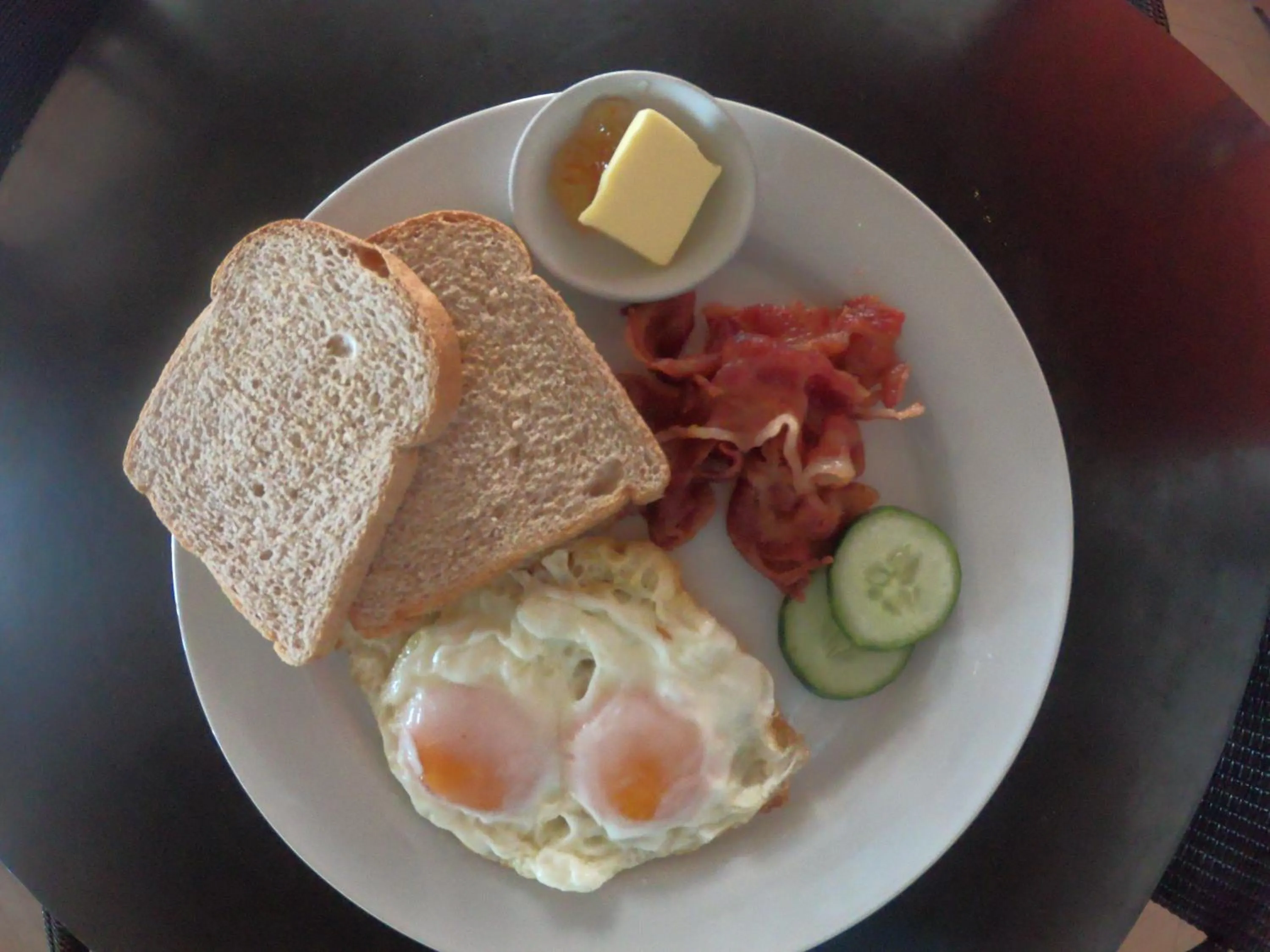 Breakfast in Calypso Beach and Dive Resort
