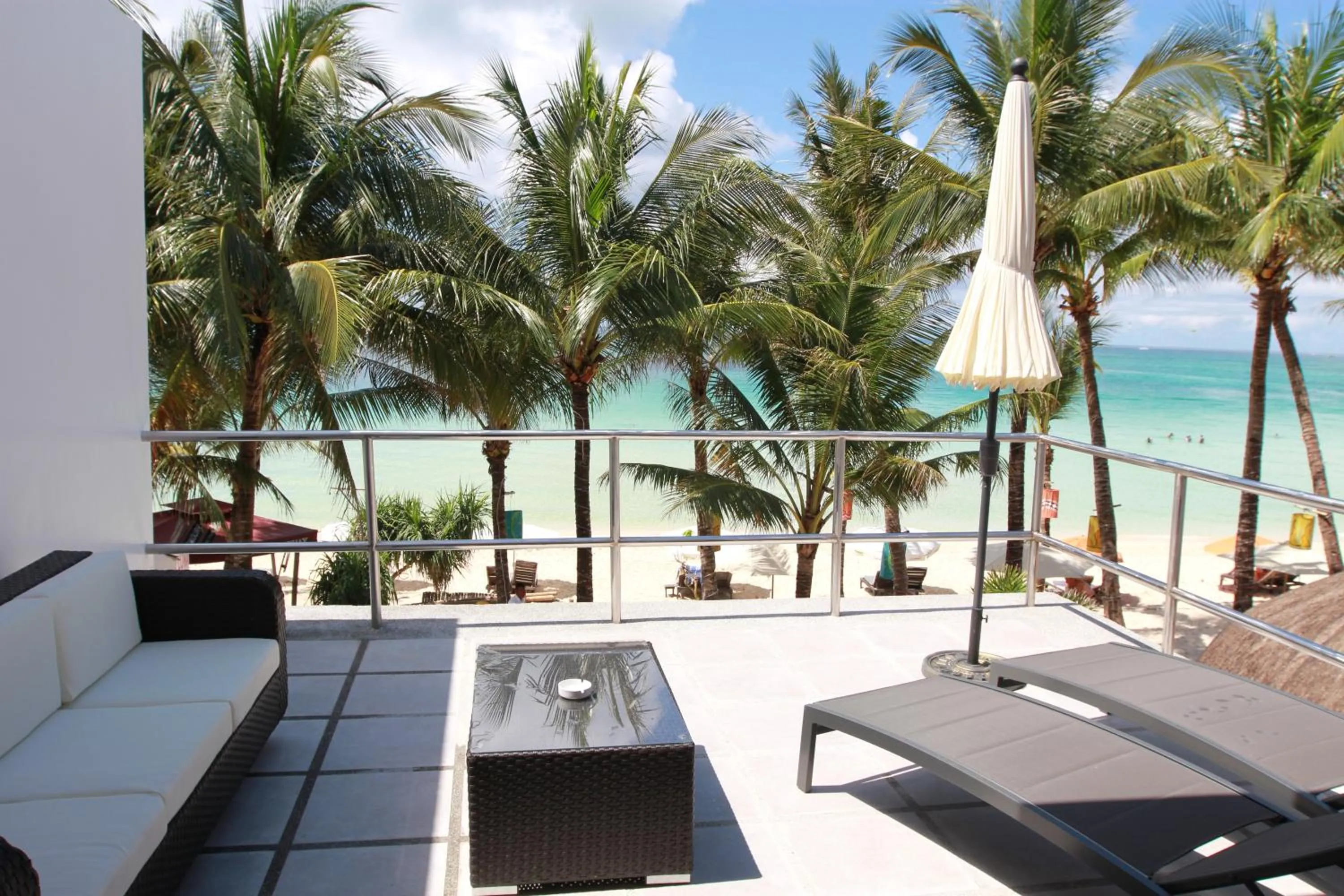 Balcony/Terrace in Calypso Beach and Dive Resort